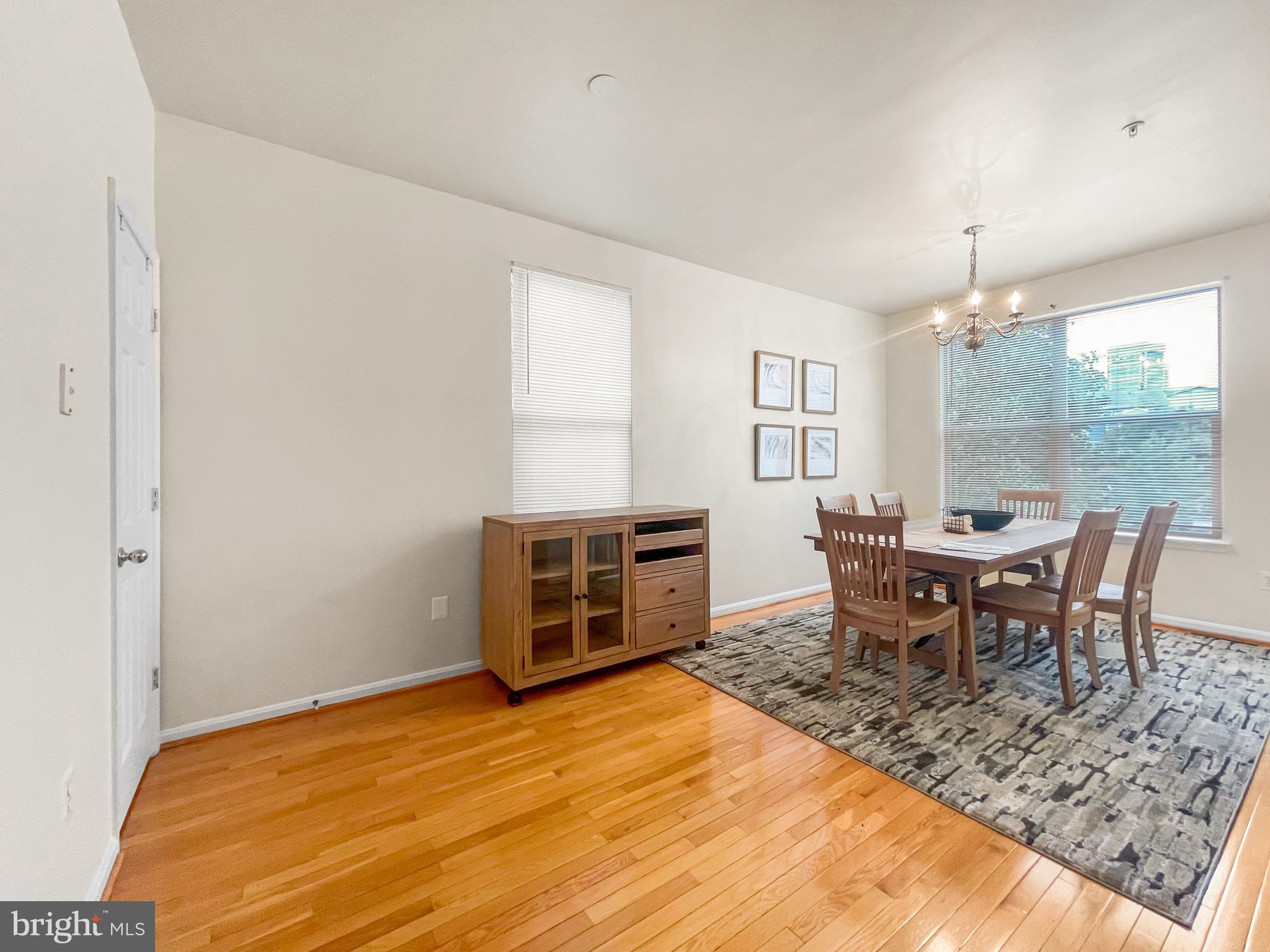 ALBEMARLE SQUARE - Residential Lease