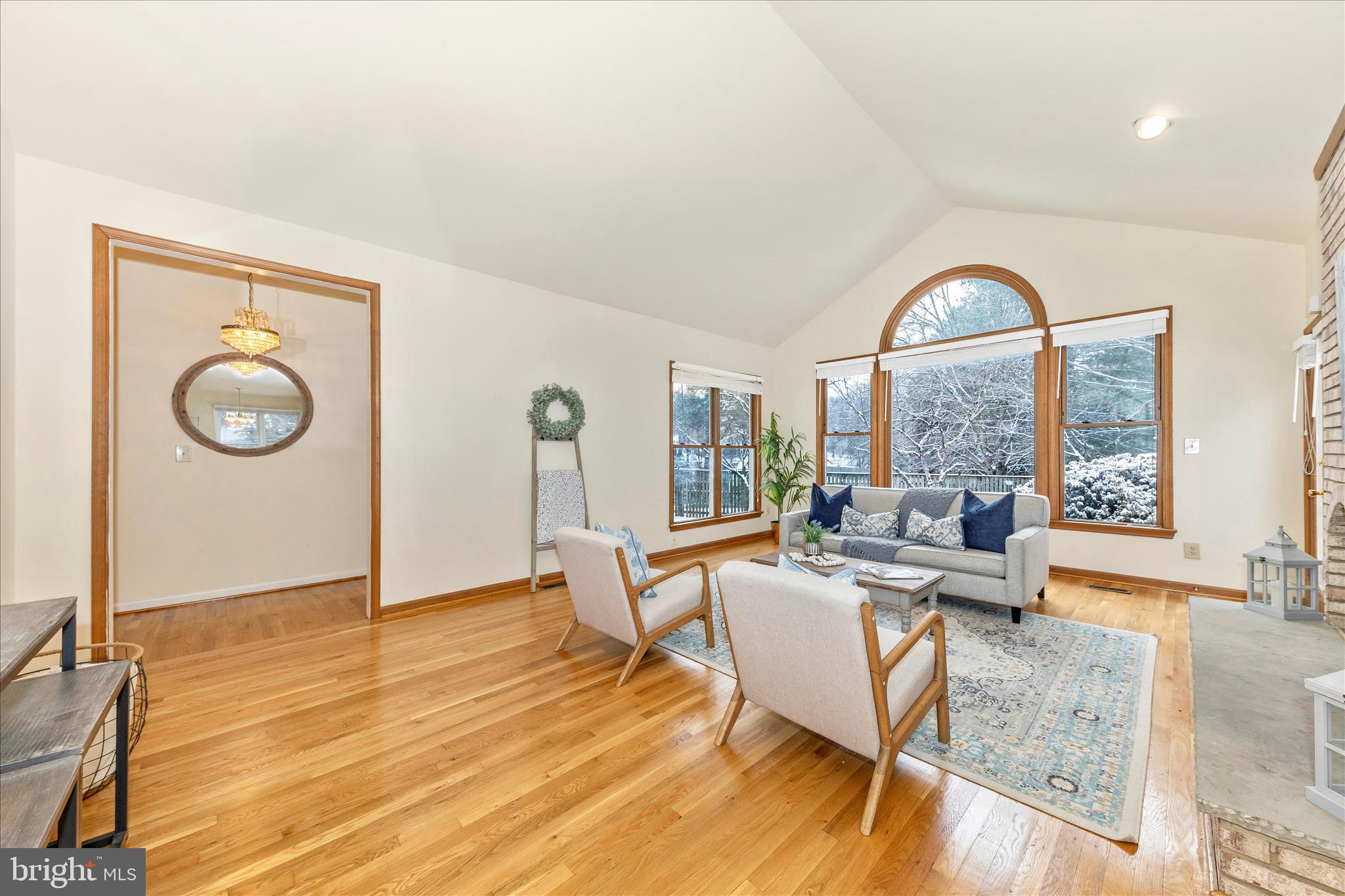 KENTSDALE ESTATES - Residential