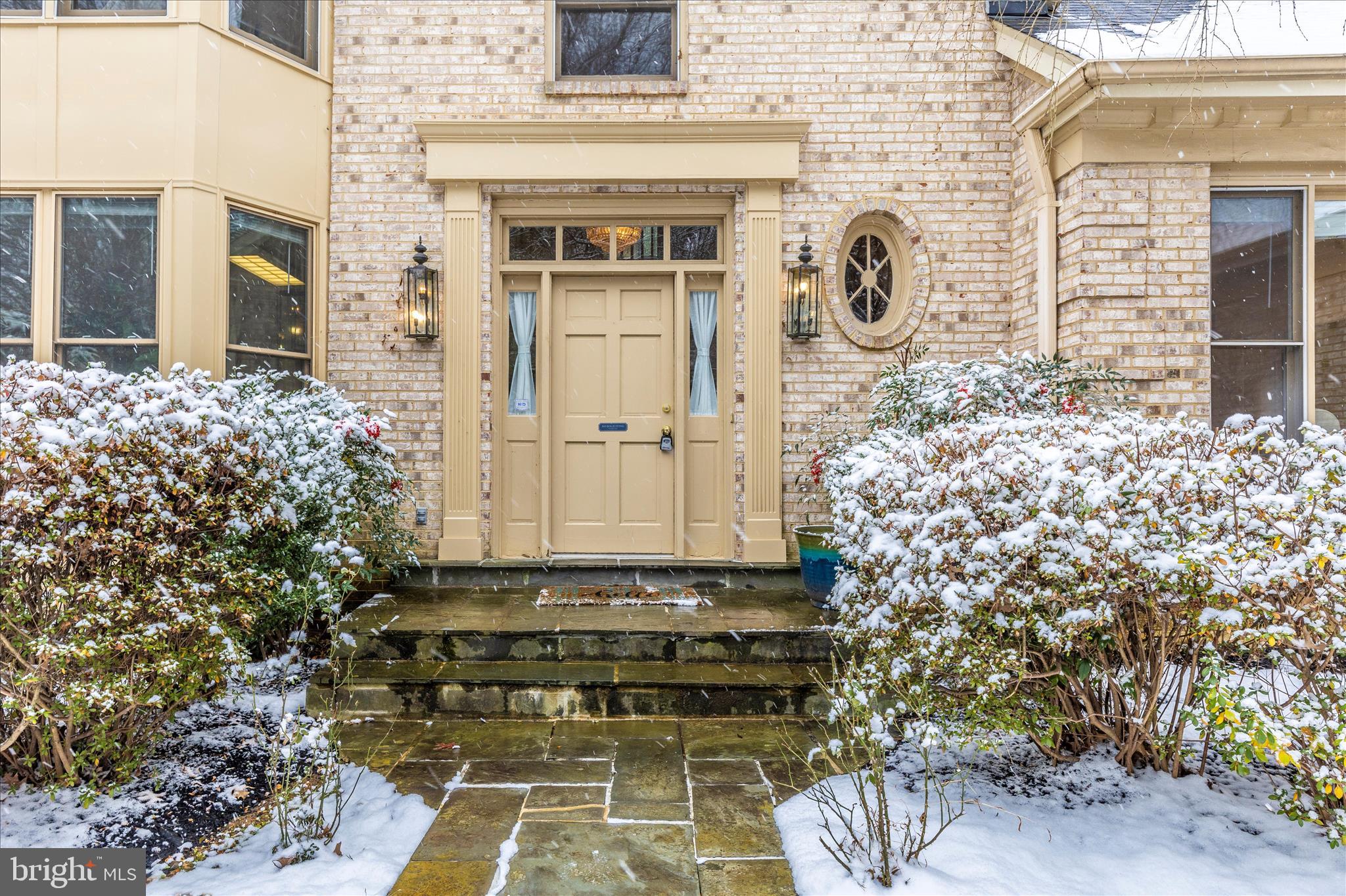 KENTSDALE ESTATES - Residential