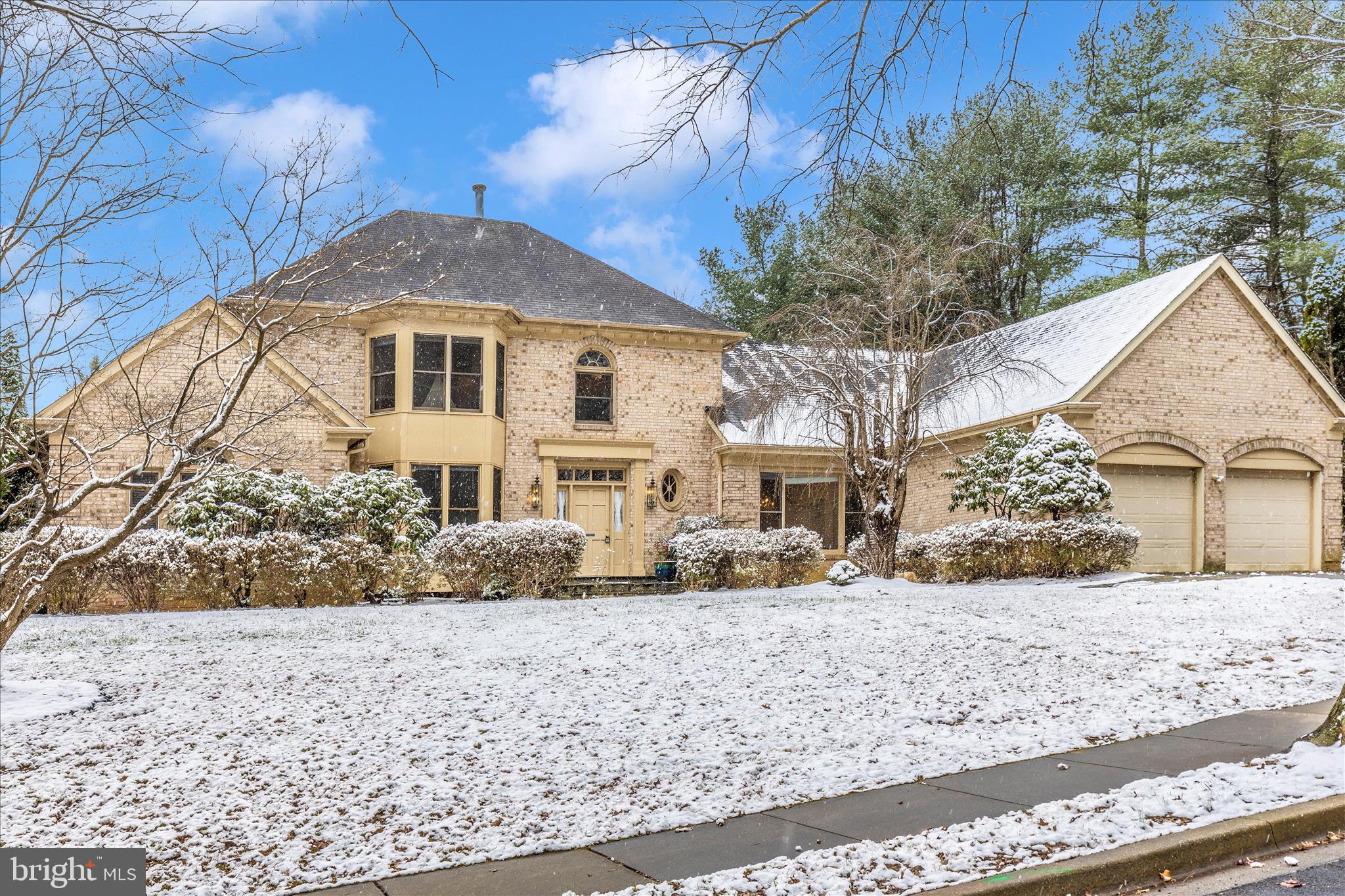 KENTSDALE ESTATES - Residential