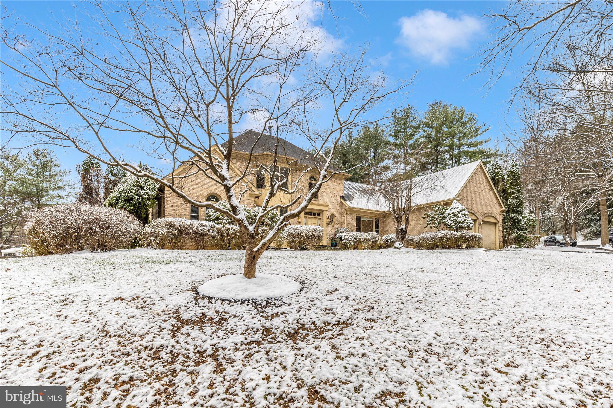 KENTSDALE ESTATES - Residential