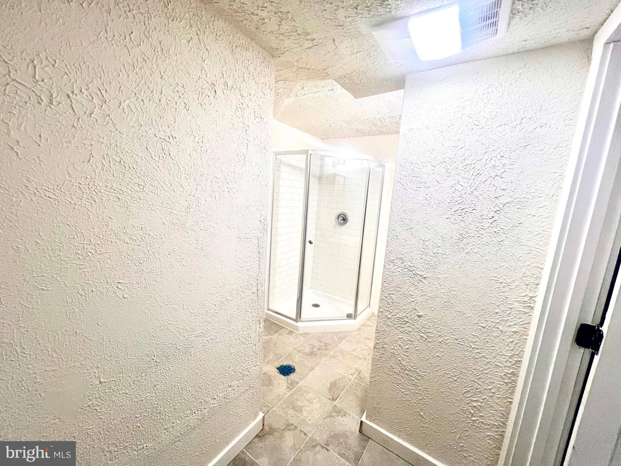 DEVILS REACH CONDOS - Residential