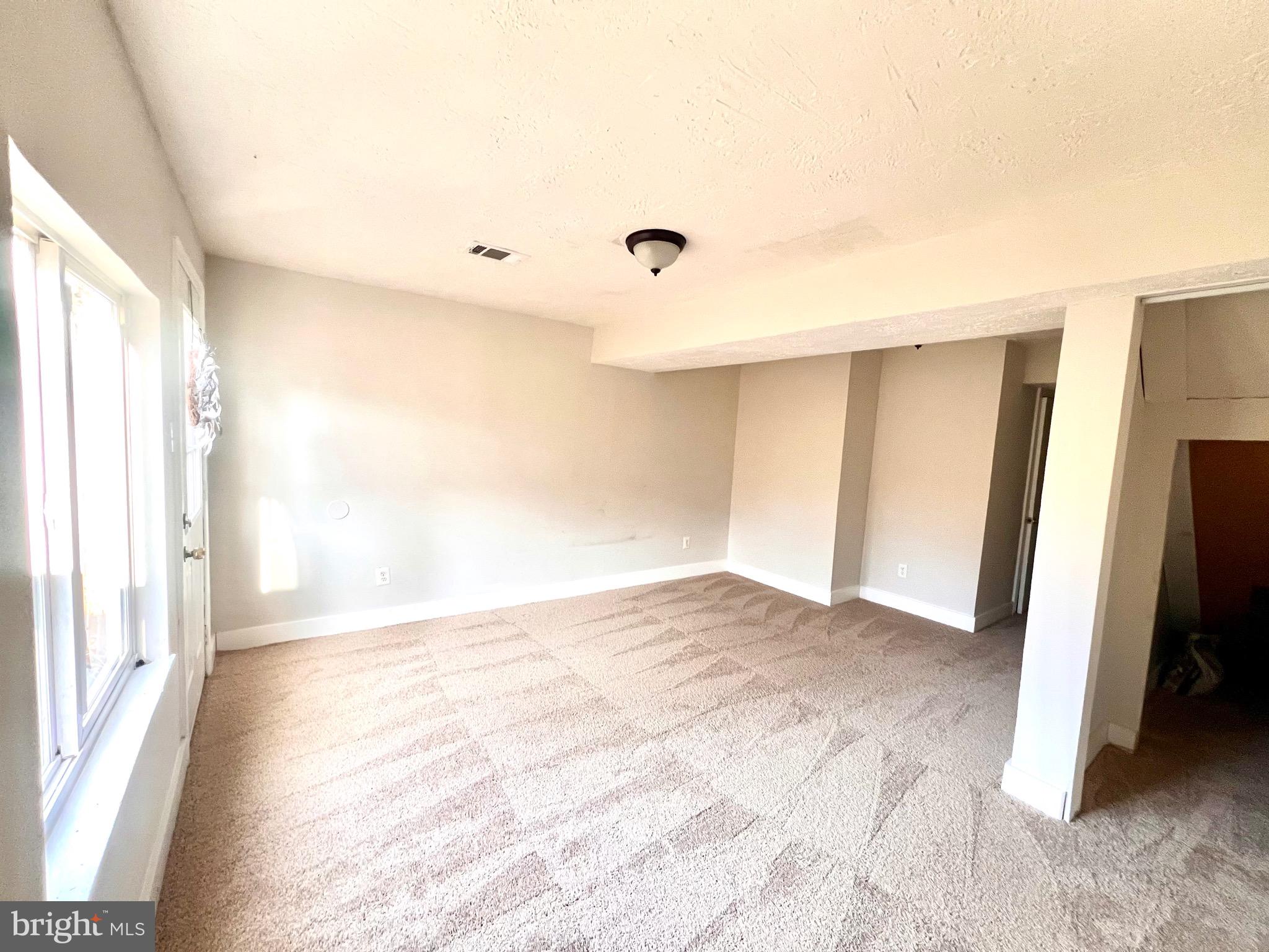 DEVILS REACH CONDOS - Residential