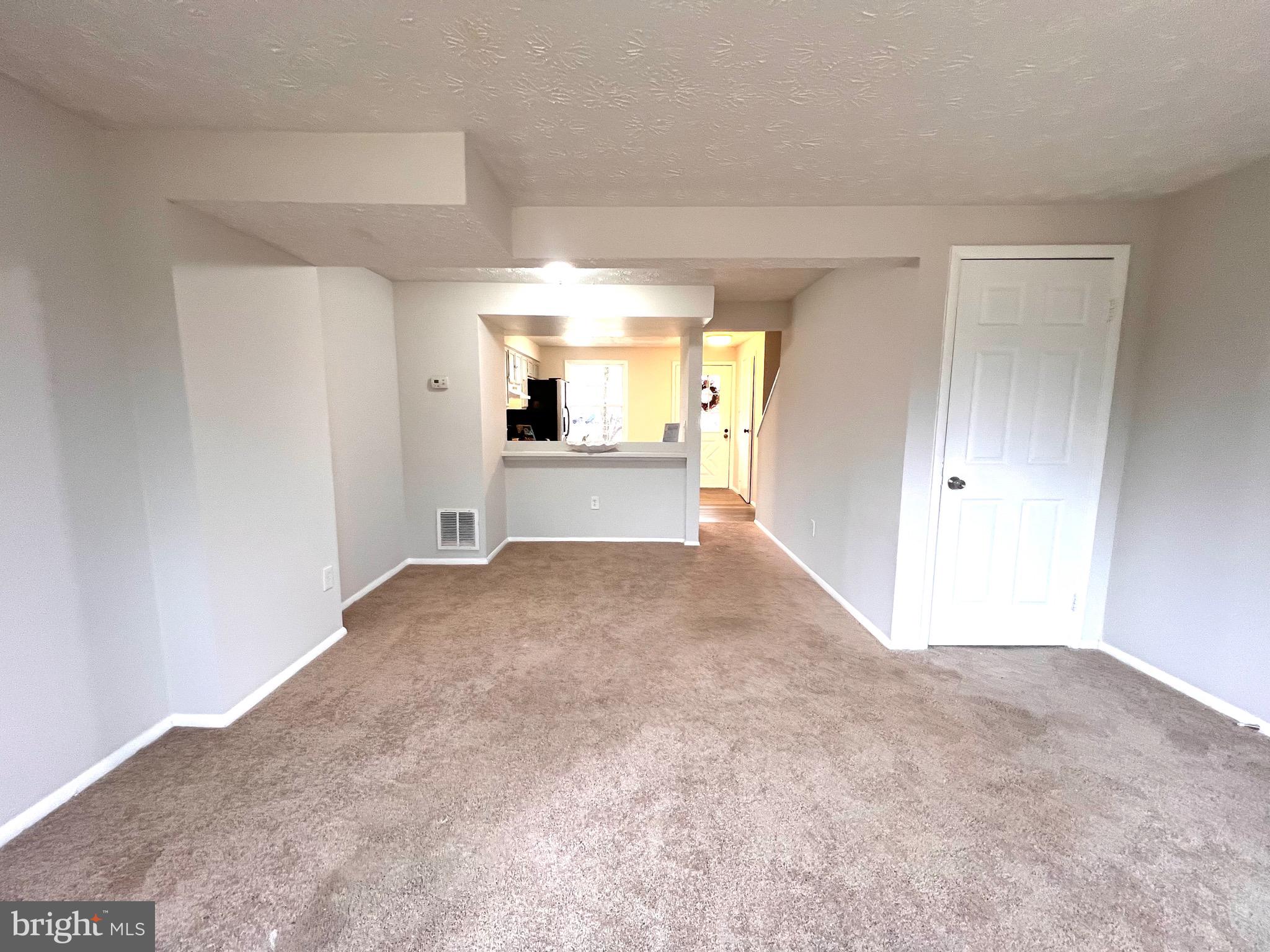 DEVILS REACH CONDOS - Residential