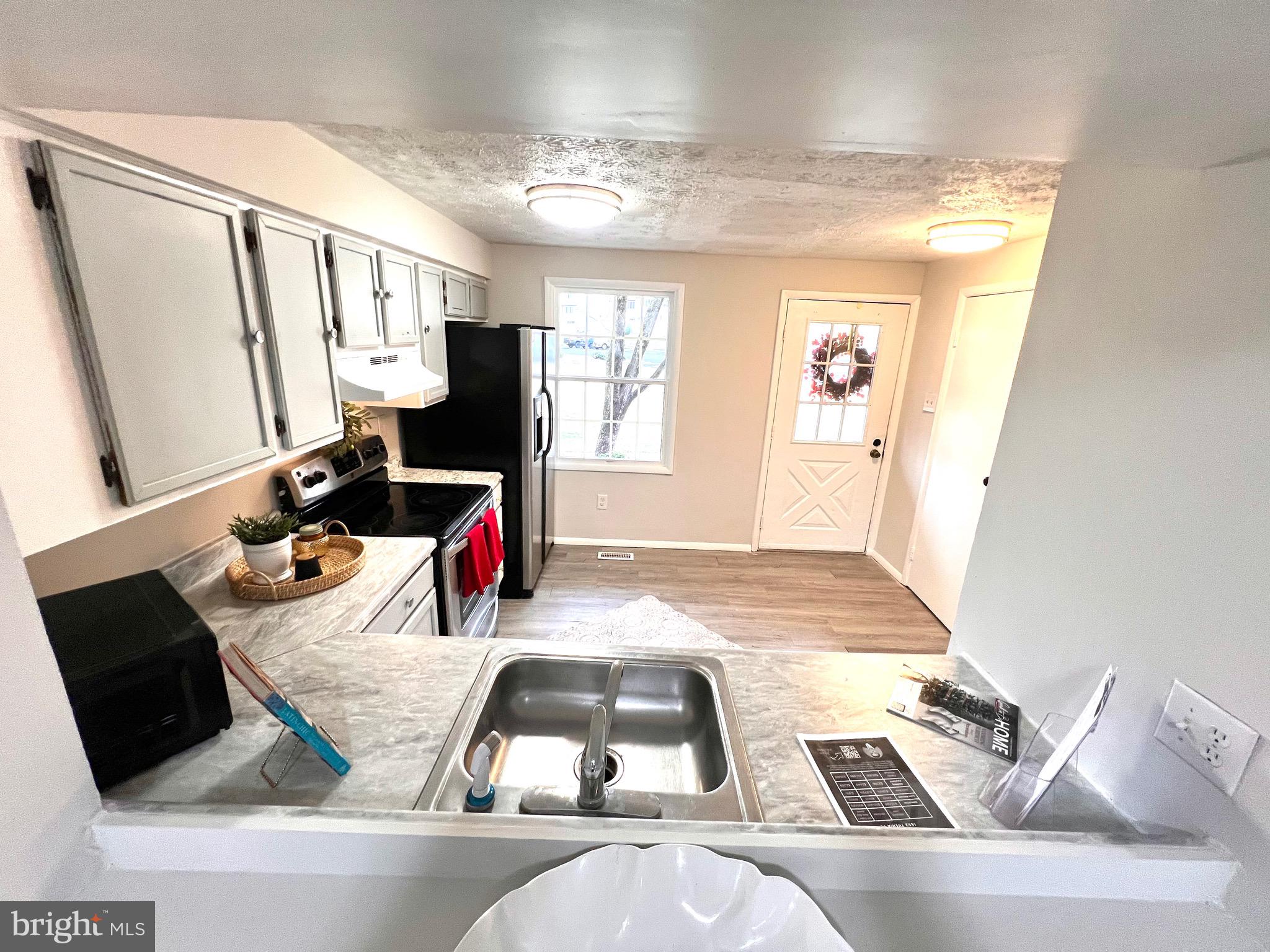 DEVILS REACH CONDOS - Residential