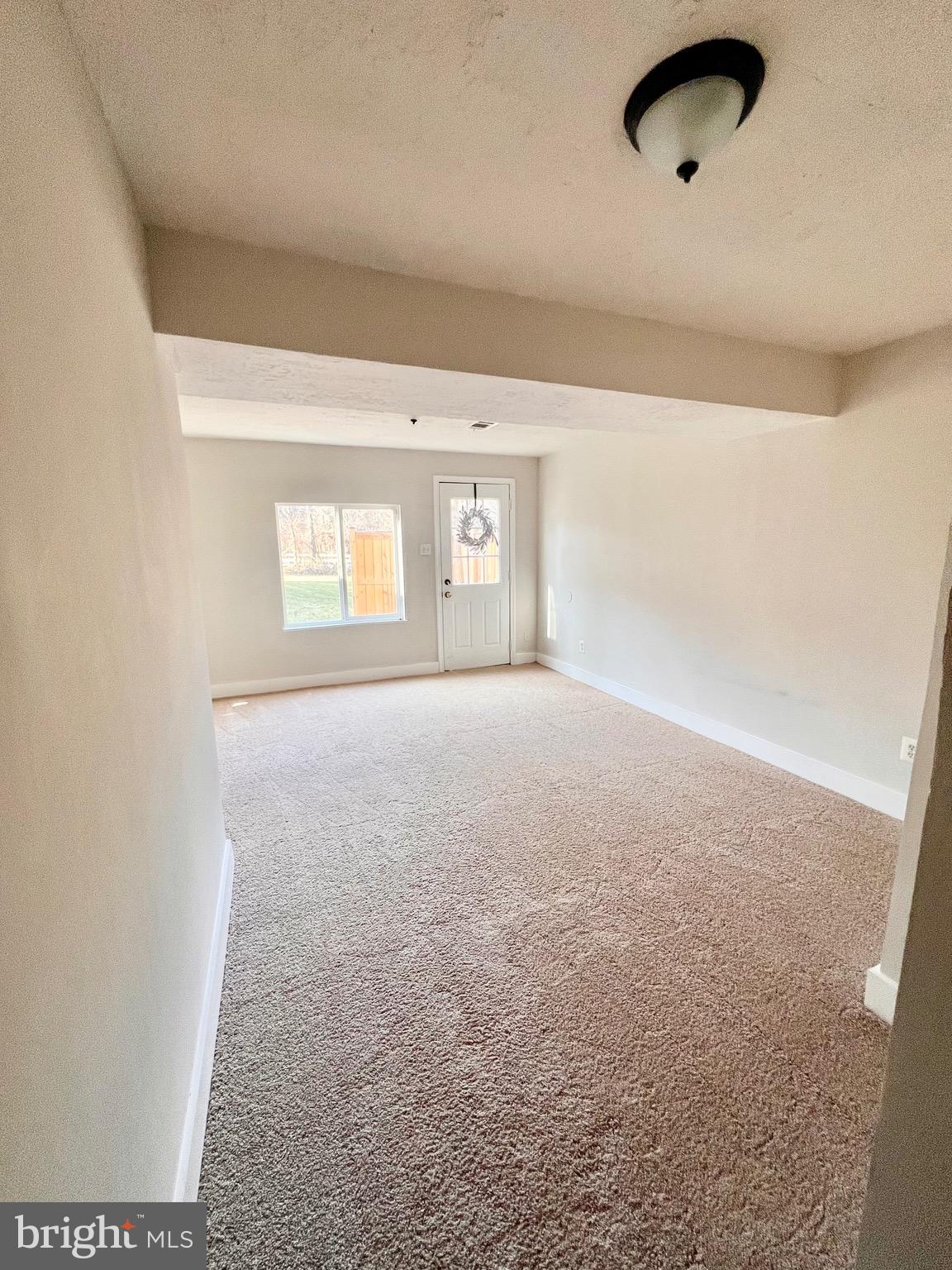 DEVILS REACH CONDOS - Residential