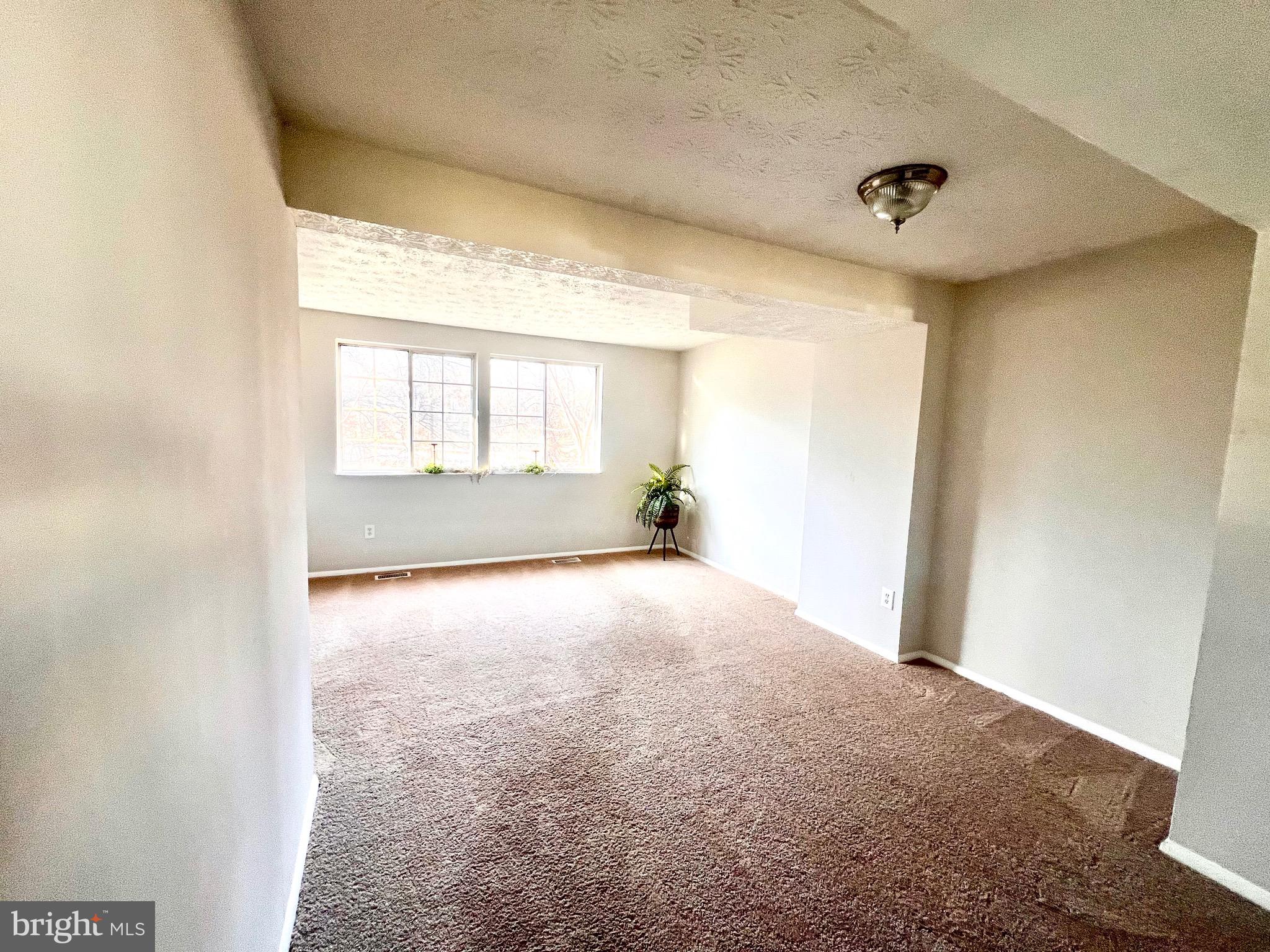 DEVILS REACH CONDOS - Residential