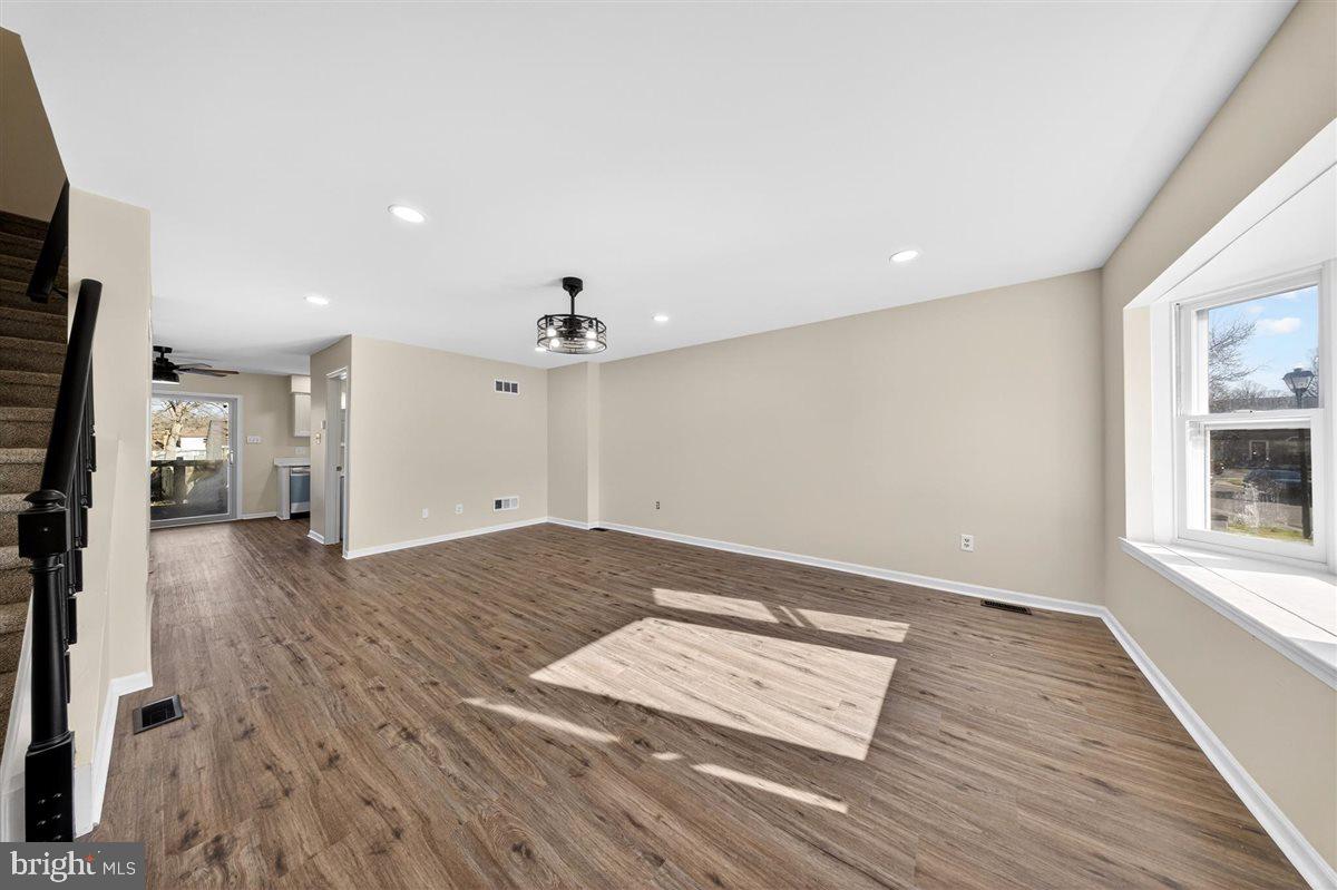 EDINBURGH VILLAS - Residential