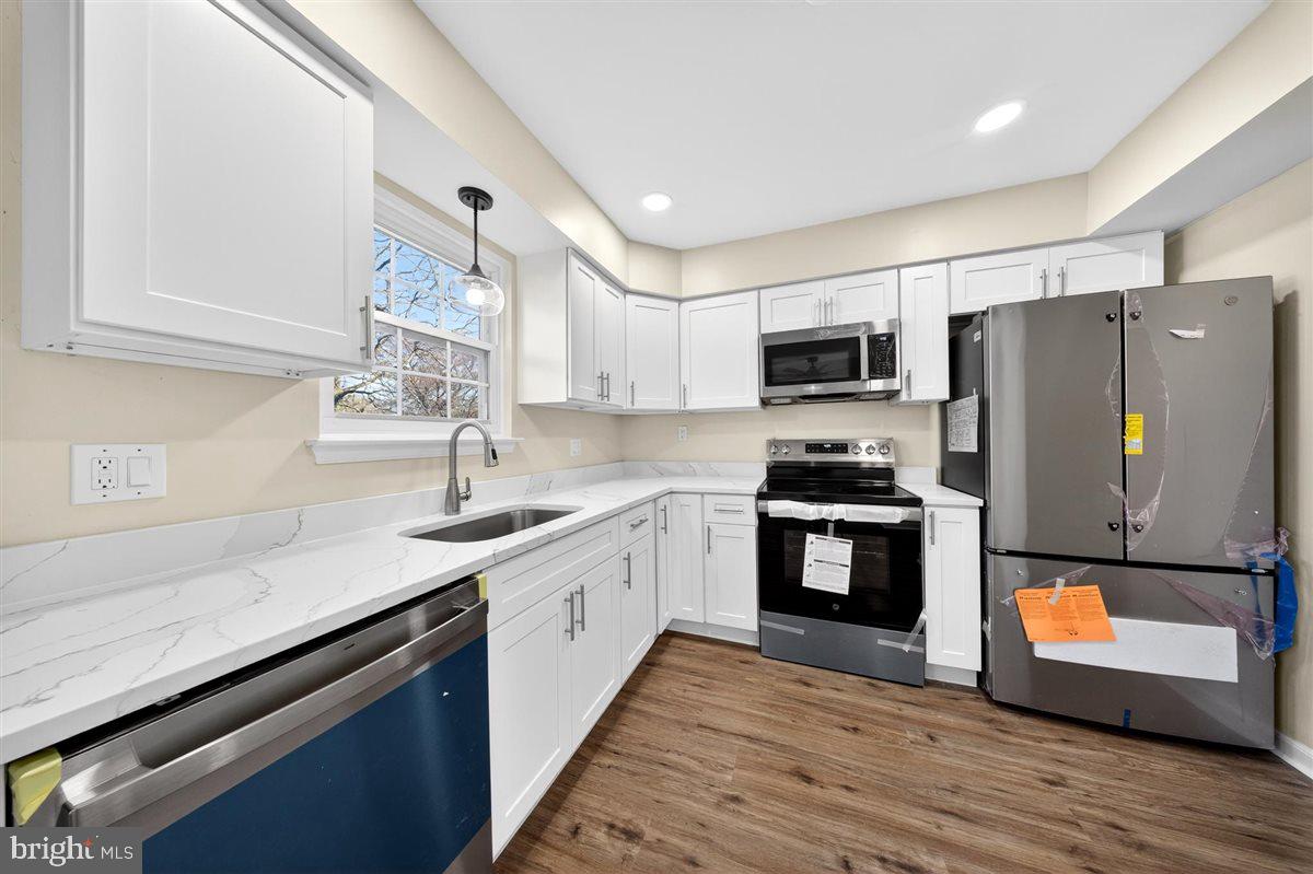 EDINBURGH VILLAS - Residential