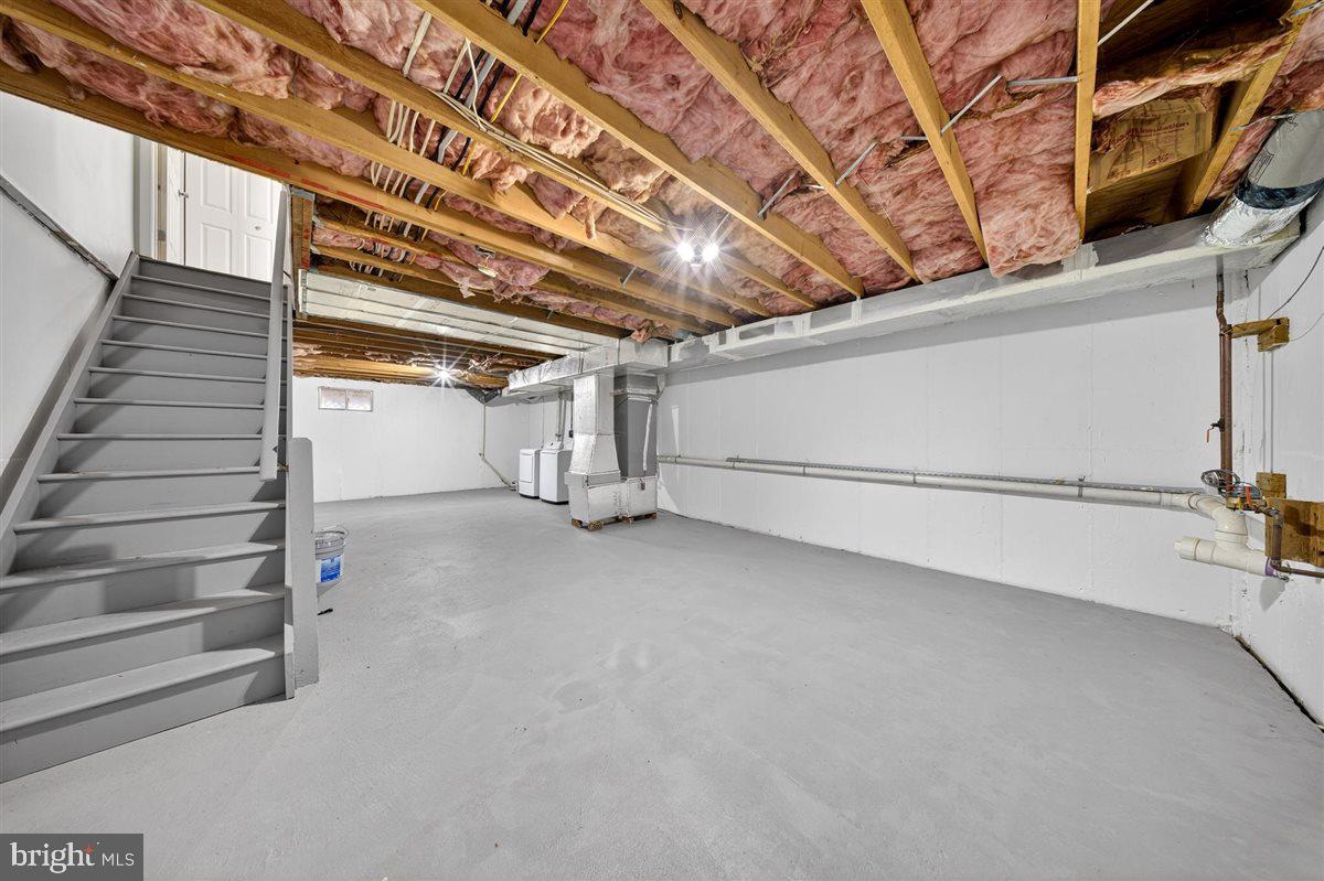 EDINBURGH VILLAS - Residential