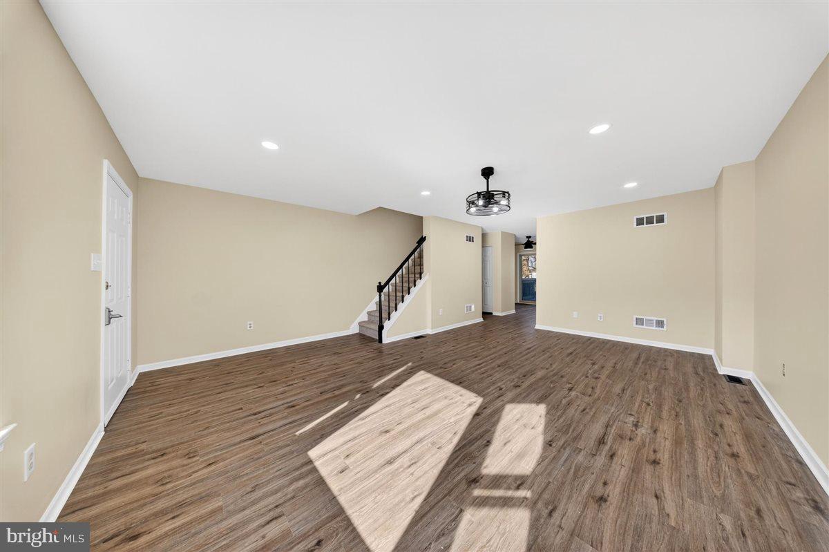 EDINBURGH VILLAS - Residential