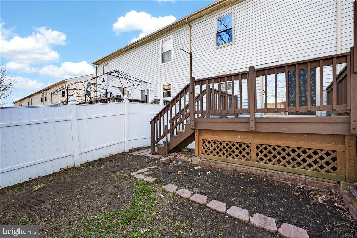 EDINBURGH VILLAS - Residential