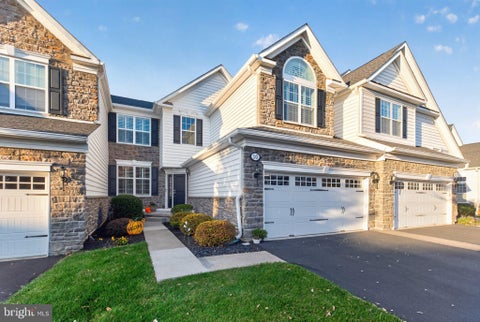 Photo for 10 HILLYER LANE