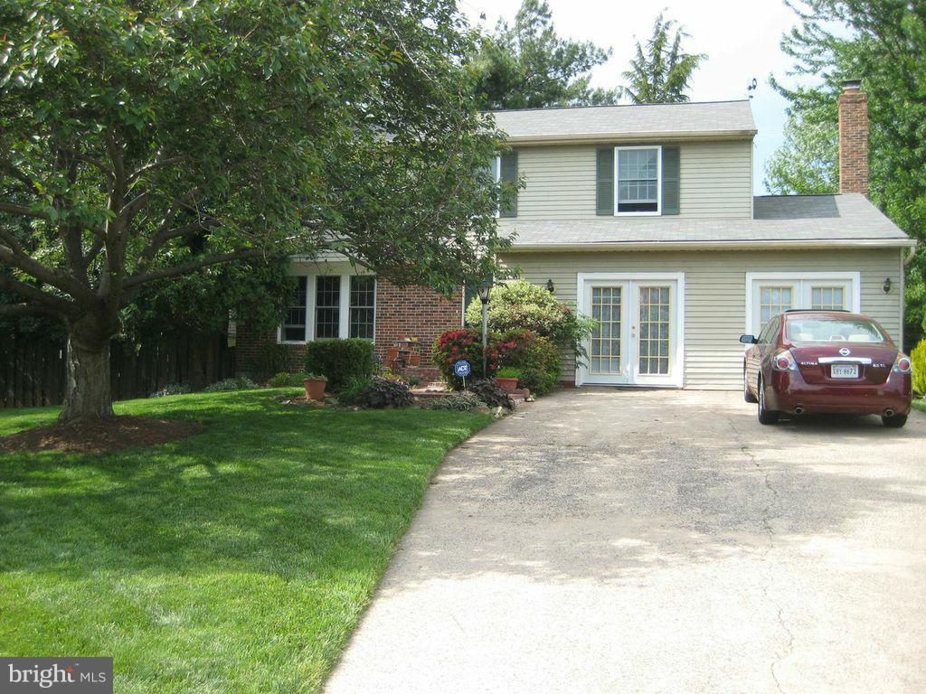 MONTEREY ESTATES - Residential Lease