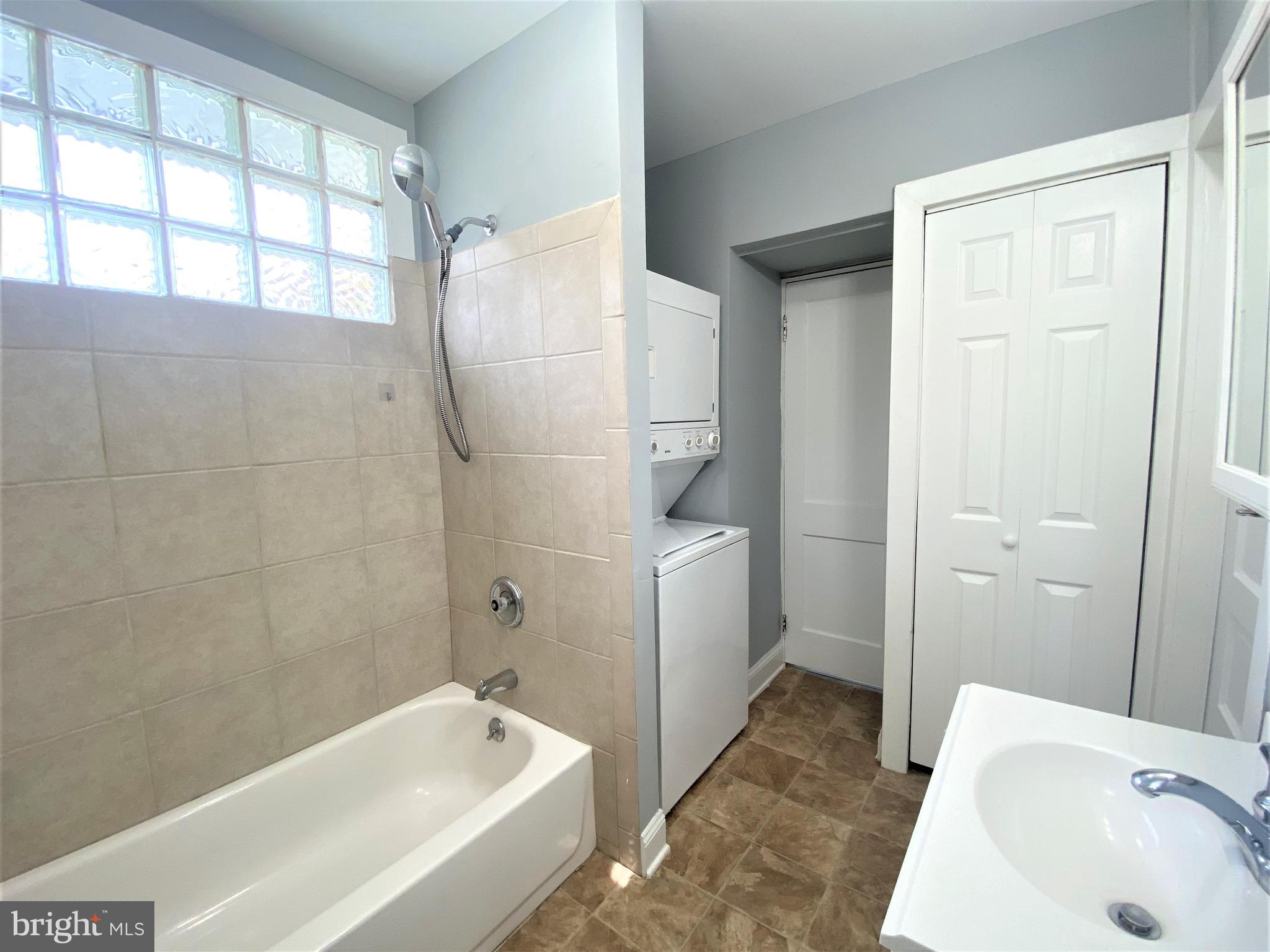 DARES BEACH - Residential Lease