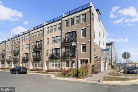 42662 DARALA DRIVE ASHBURN VA 20147