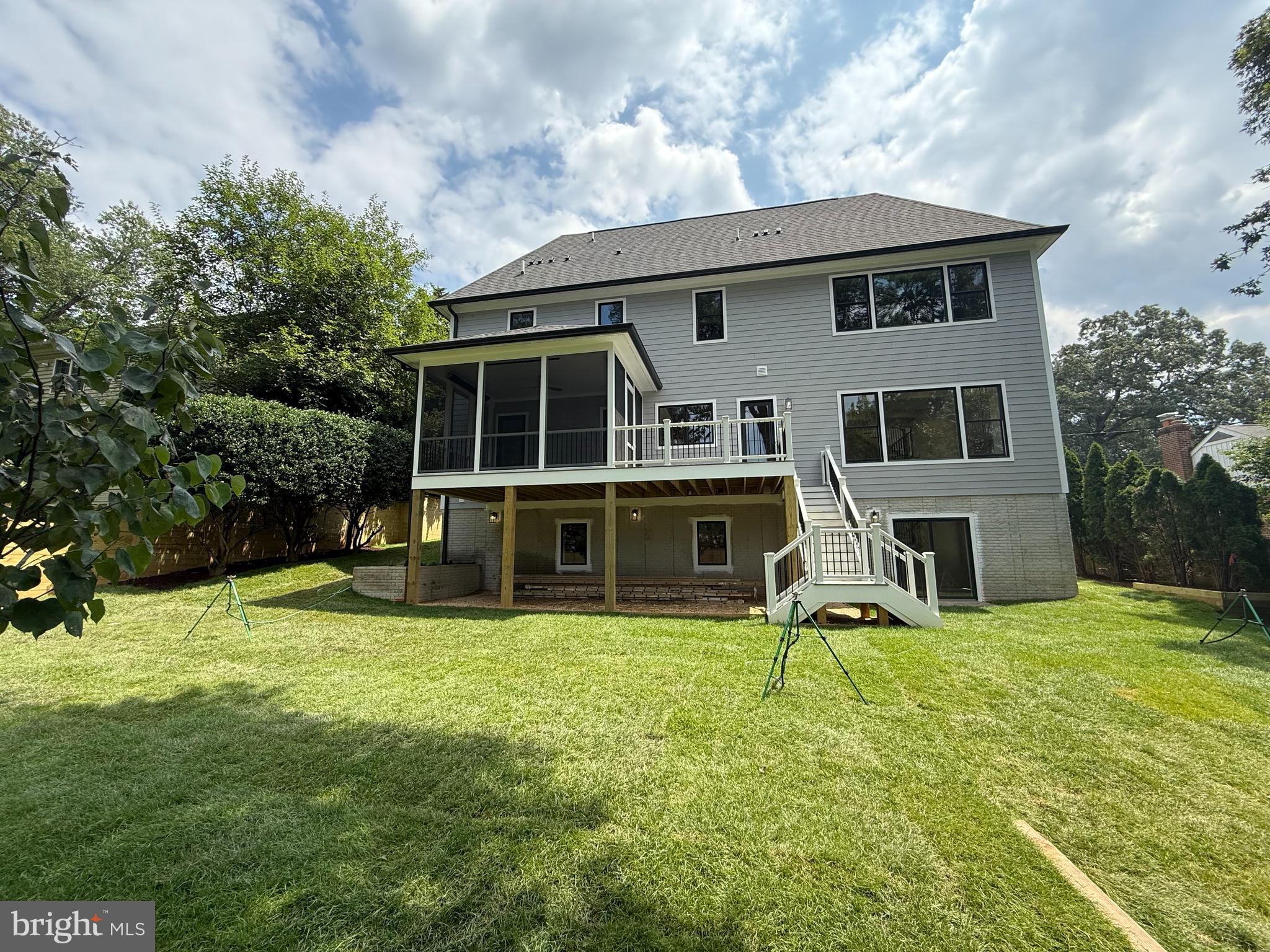 OAKWOOD - Residential