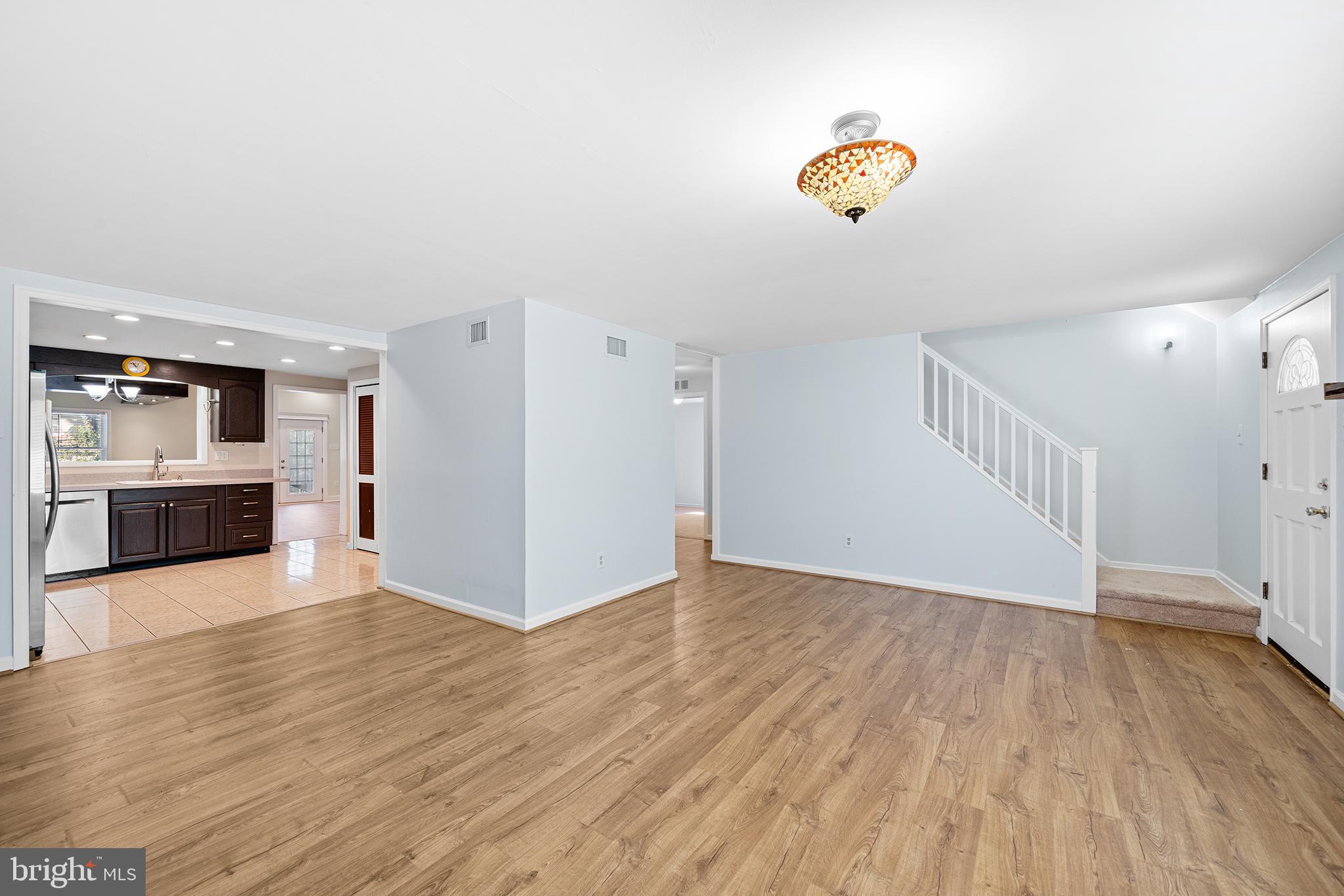 1203 WEDGEWOOD ROAD