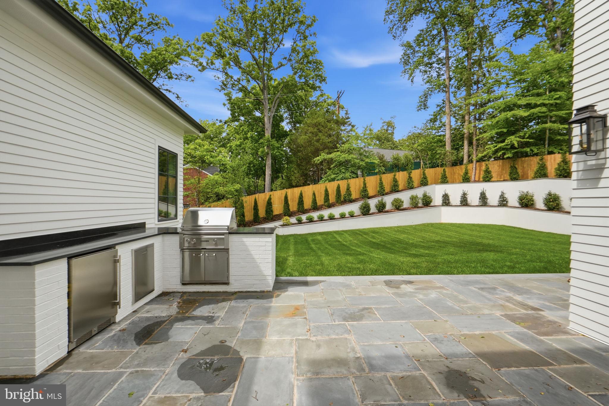 SIMPSON AND MAYS - Residential