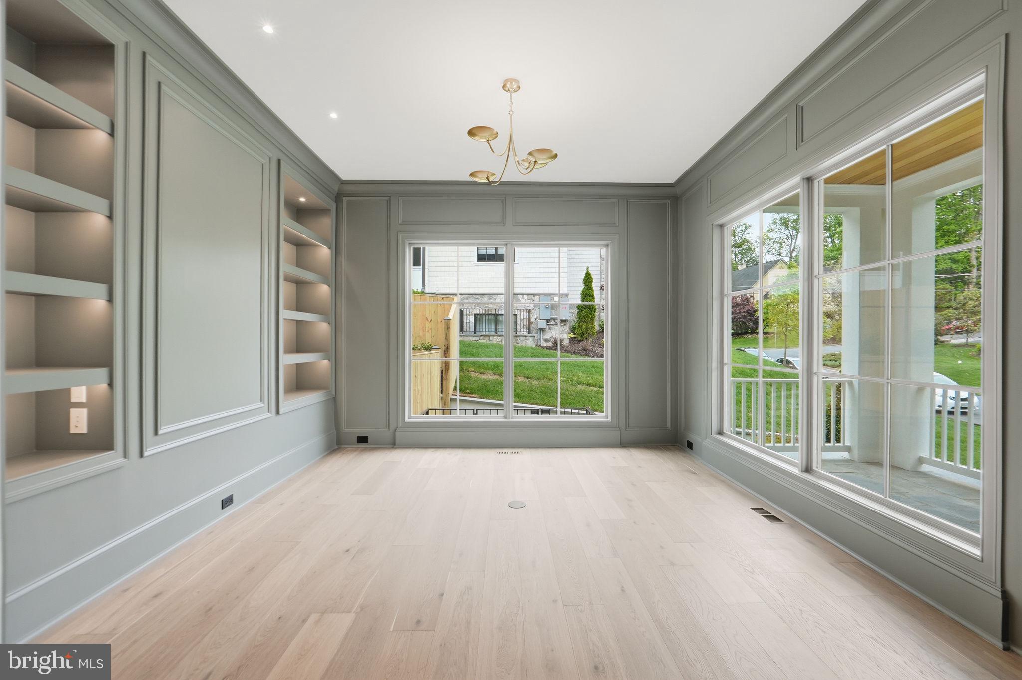 SIMPSON AND MAYS - Residential
