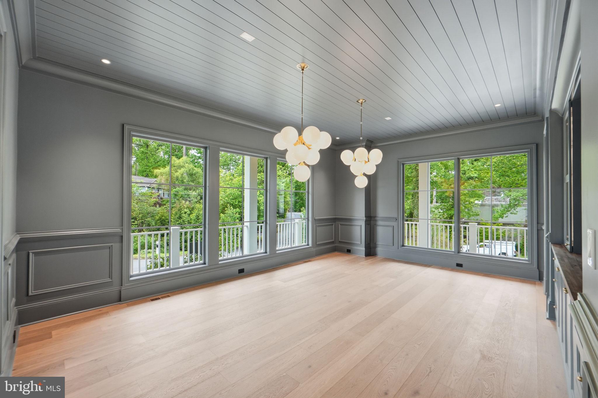 SIMPSON AND MAYS - Residential