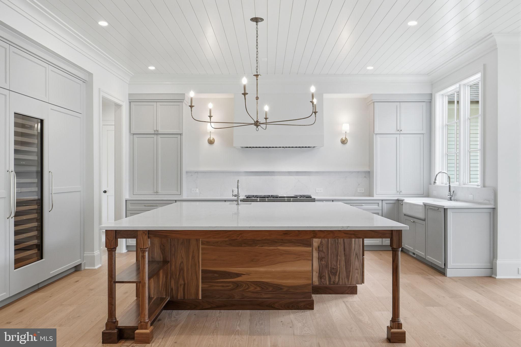 SIMPSON AND MAYS - Residential