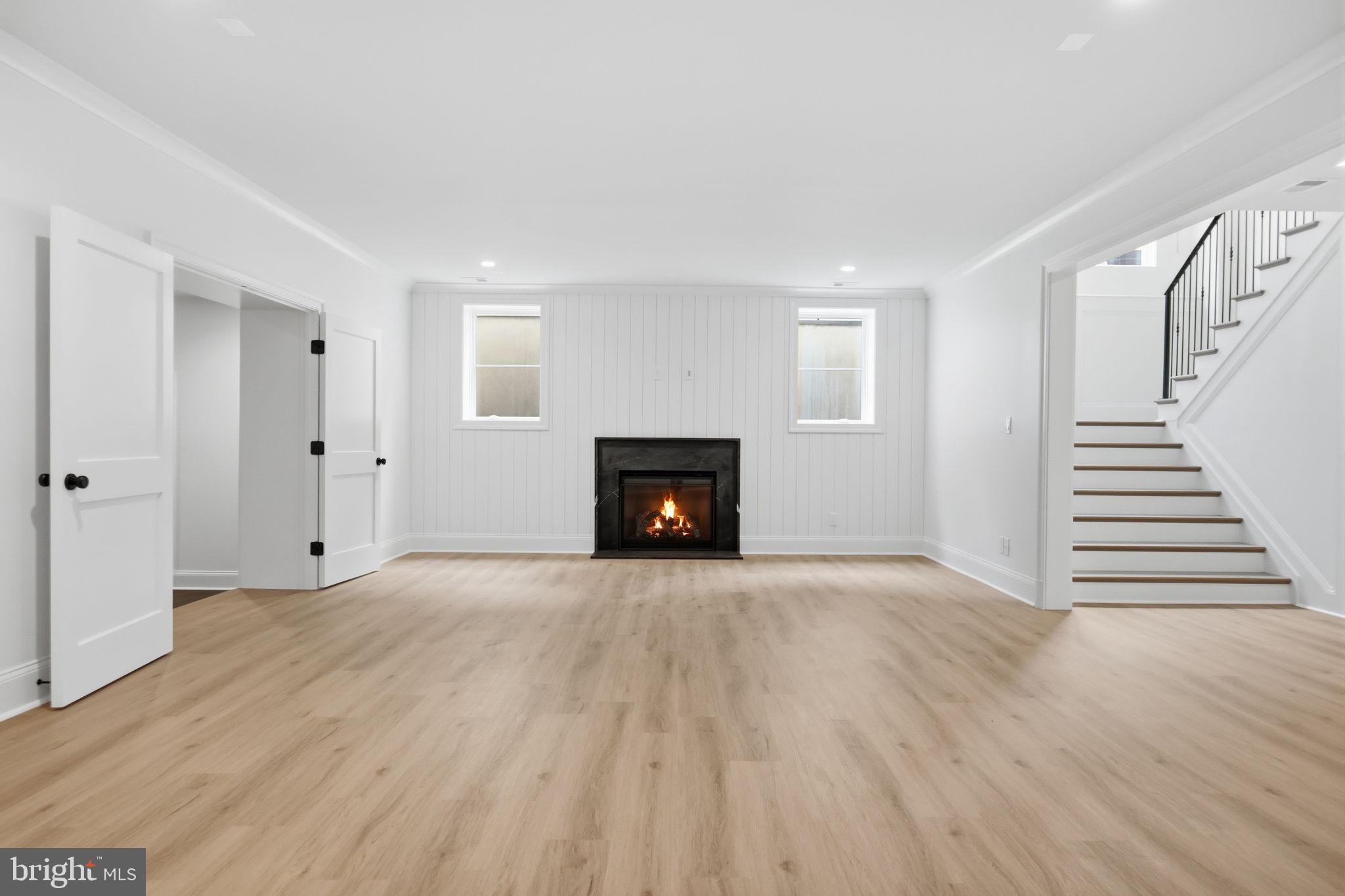 SIMPSON AND MAYS - Residential