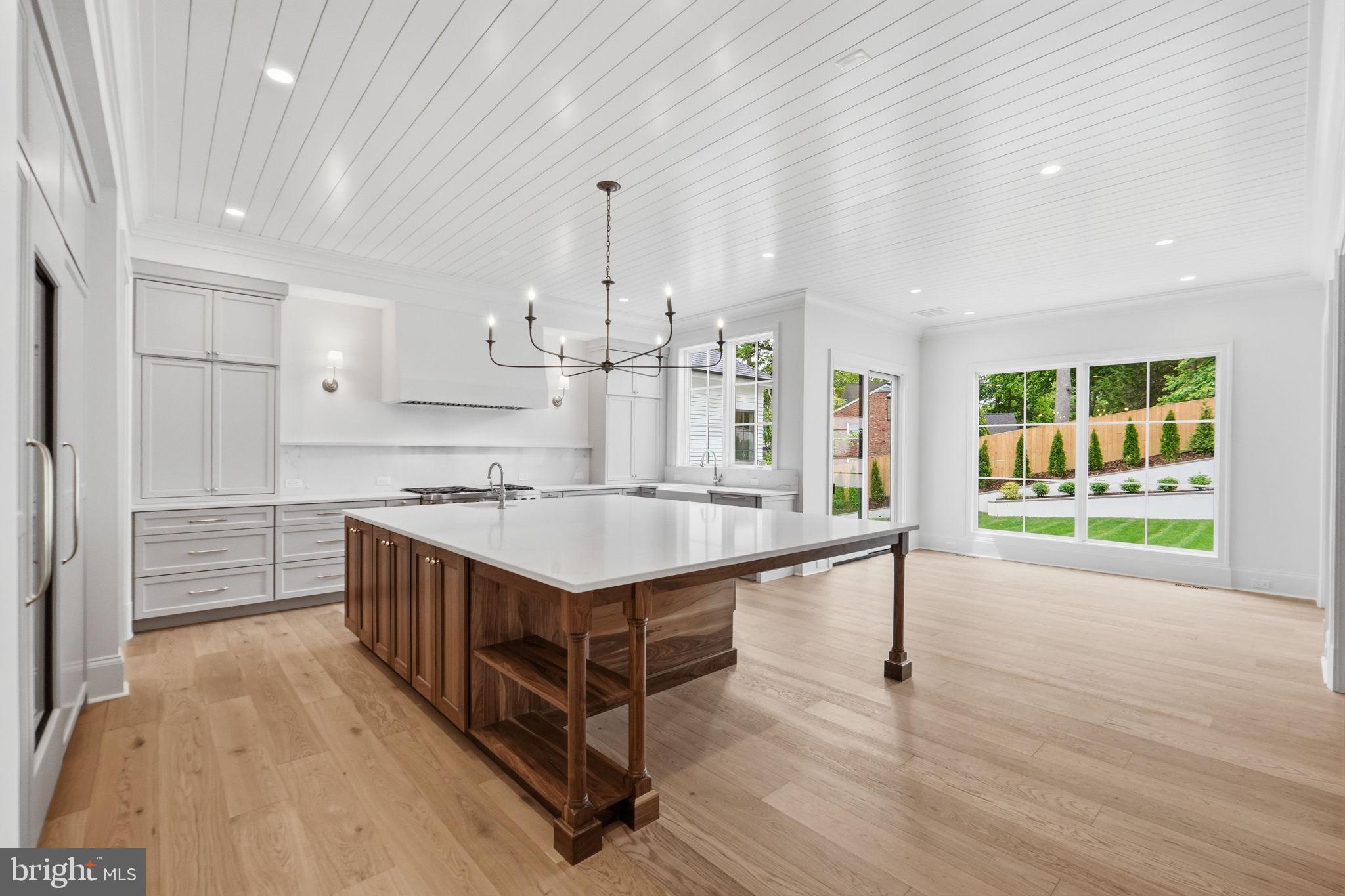 SIMPSON AND MAYS - Residential