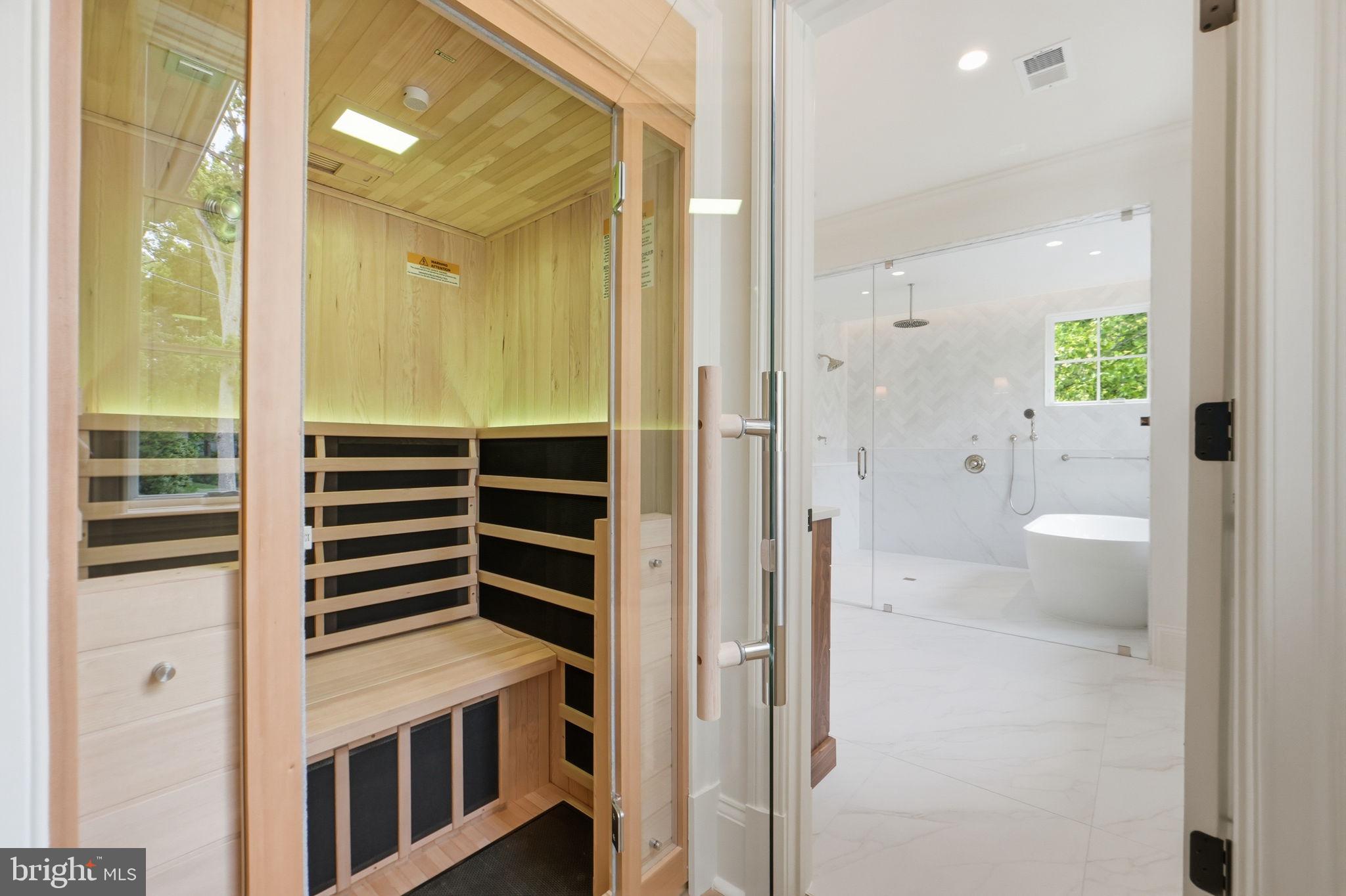 SIMPSON AND MAYS - Residential
