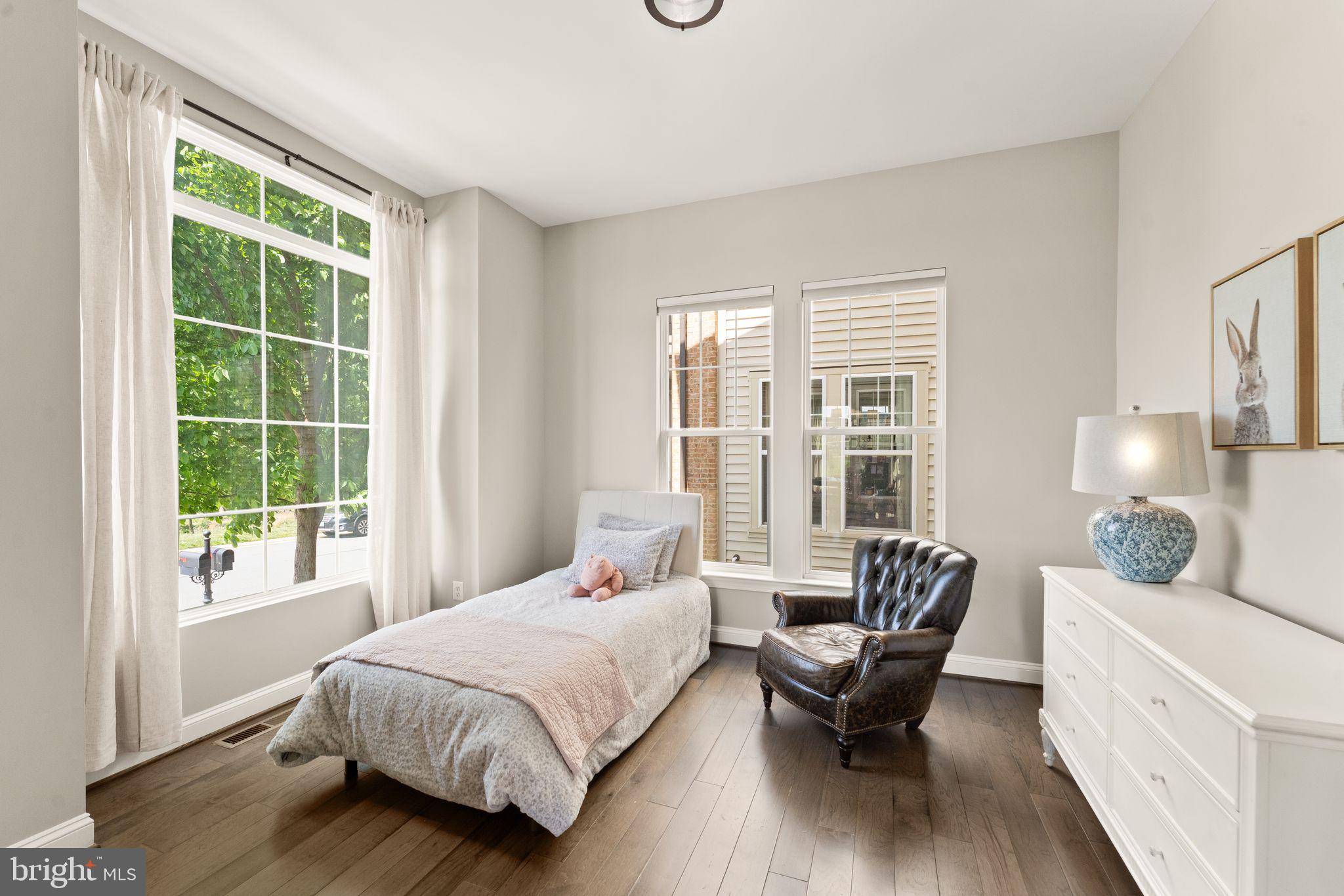 BRAMBLETON - Residential