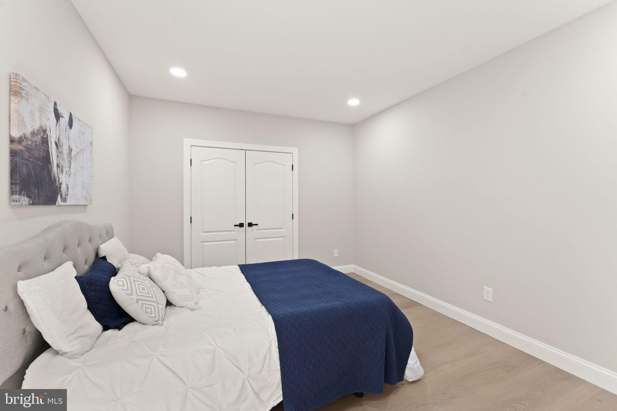 BRAMBLETON - Residential