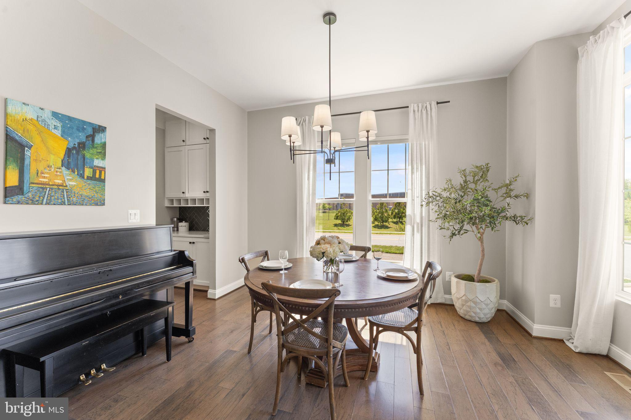 BRAMBLETON - Residential