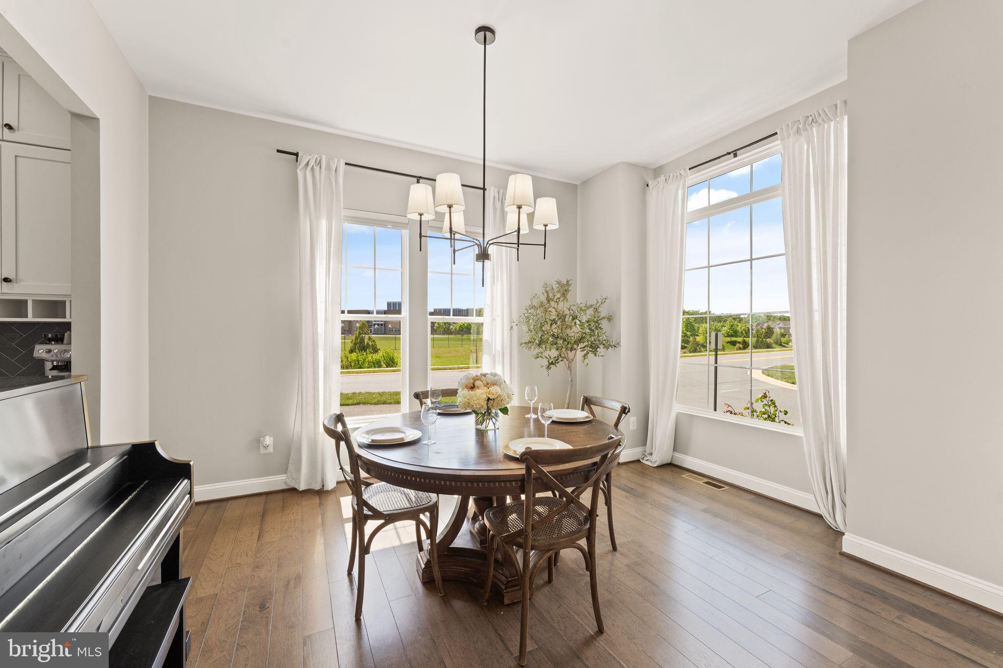 BRAMBLETON - Residential