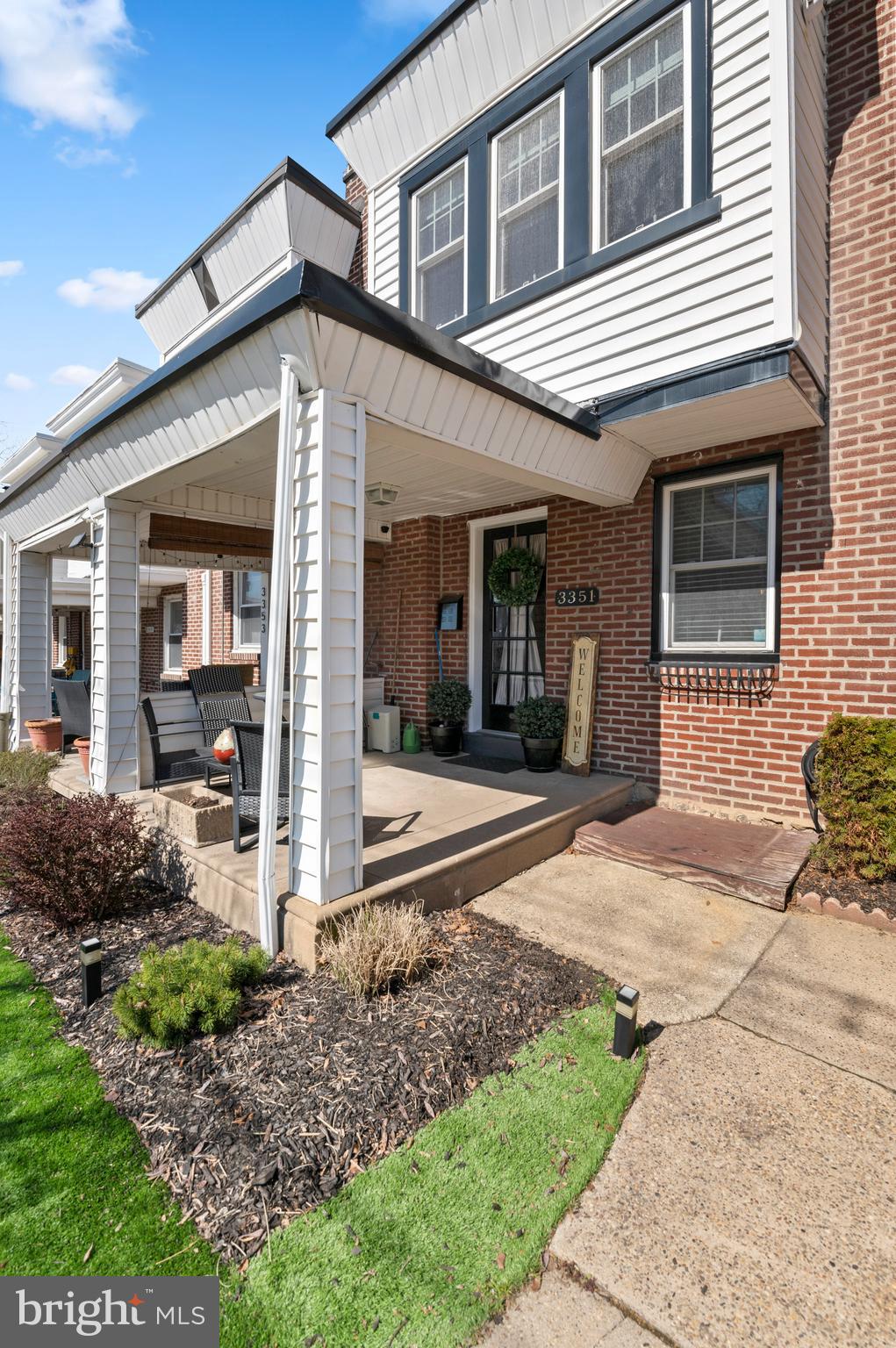 EAST FALLS - Residential Lease