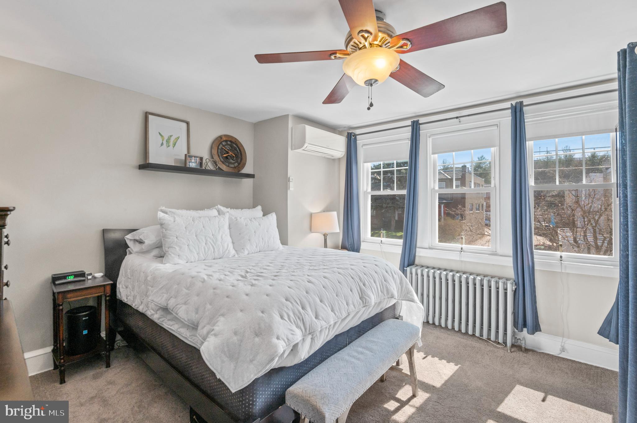 EAST FALLS - Residential Lease