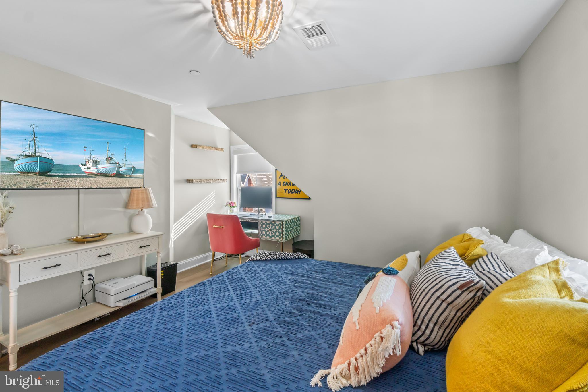 EASTPORT - Residential