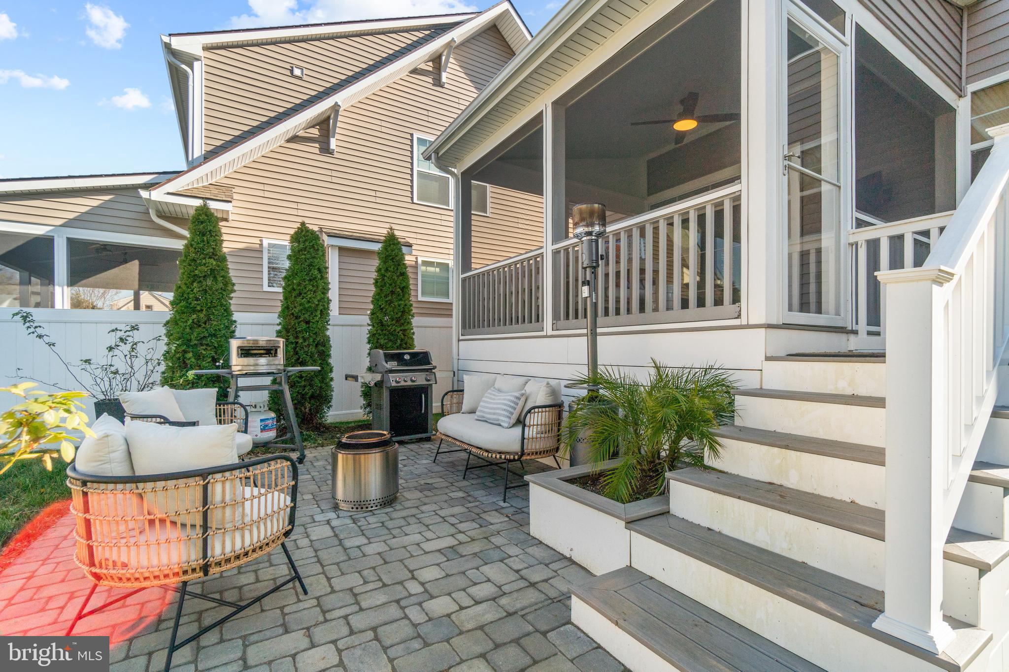 EASTPORT - Residential