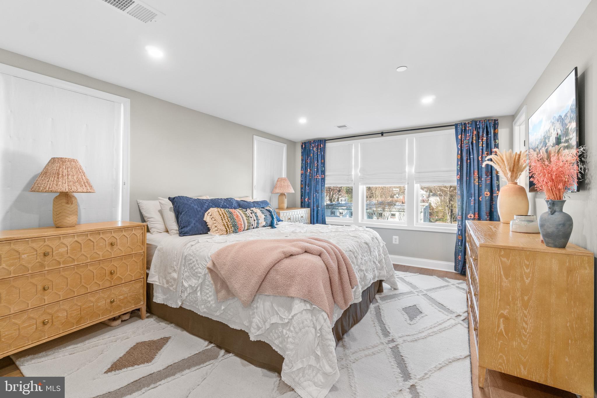 EASTPORT - Residential