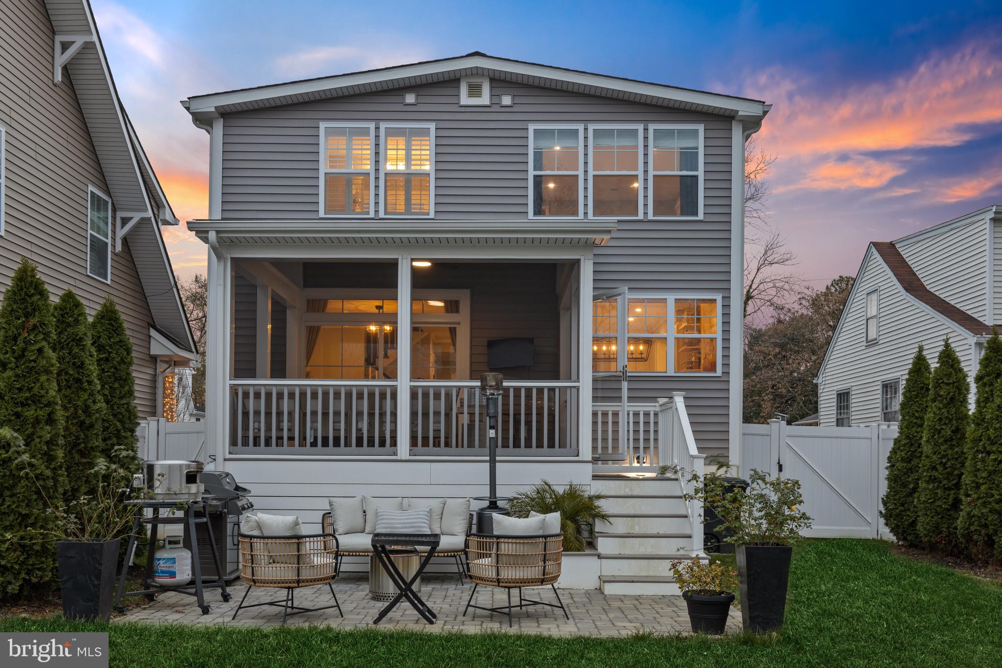 EASTPORT - Residential