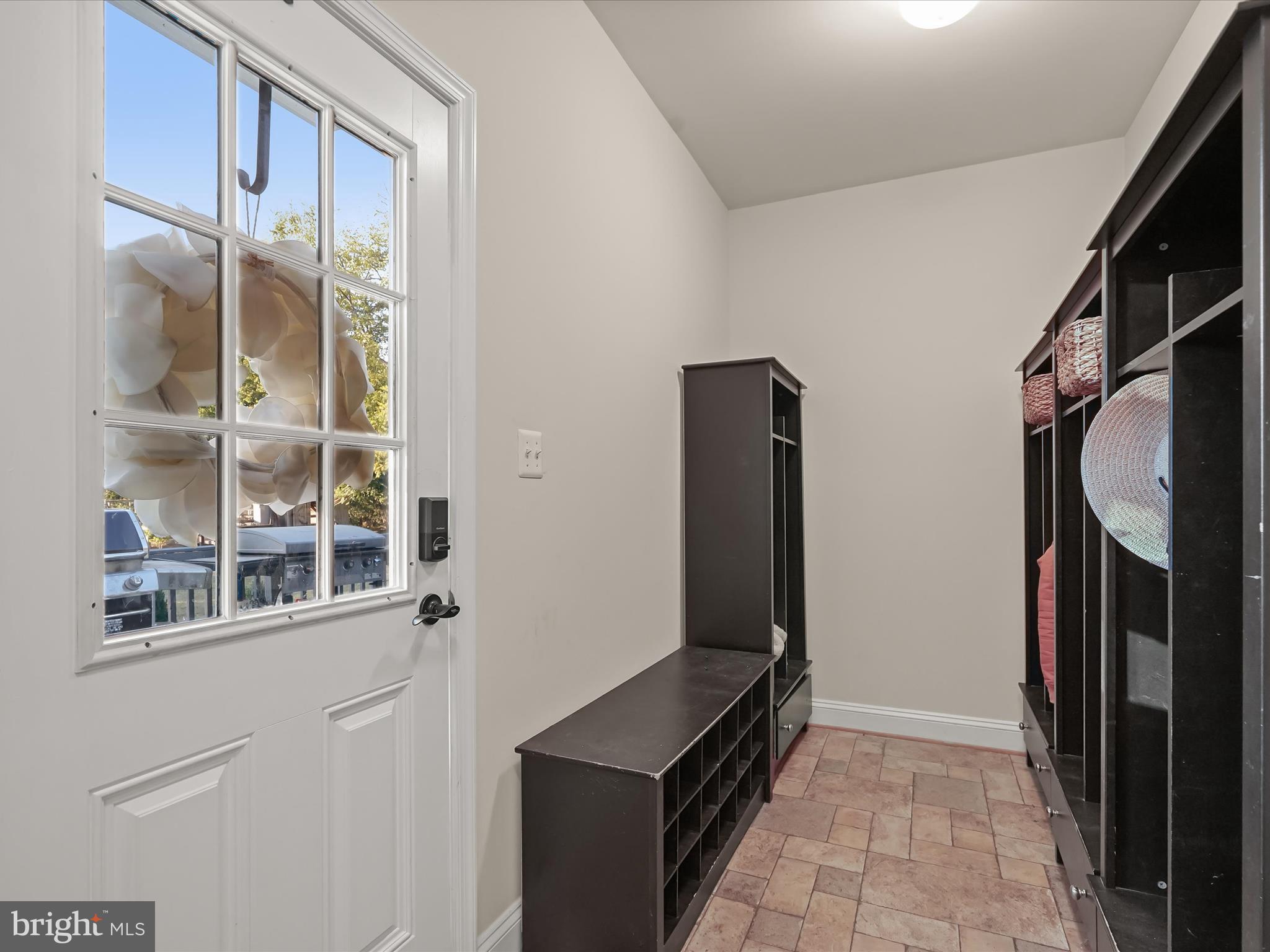 WELLINGTON - Residential