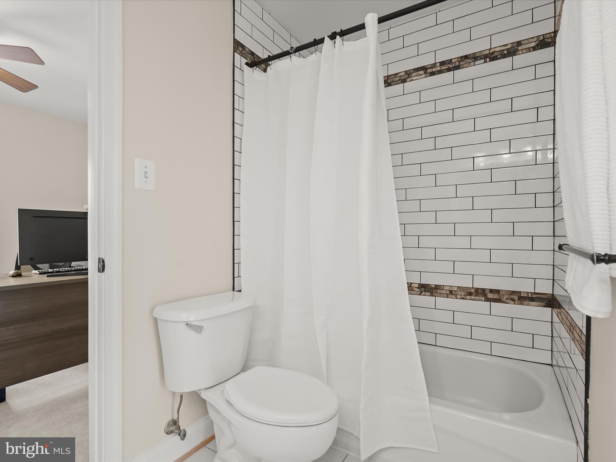 WELLINGTON - Residential