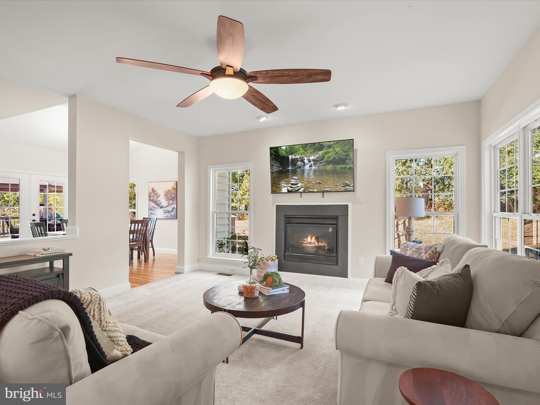 WELLINGTON - Residential