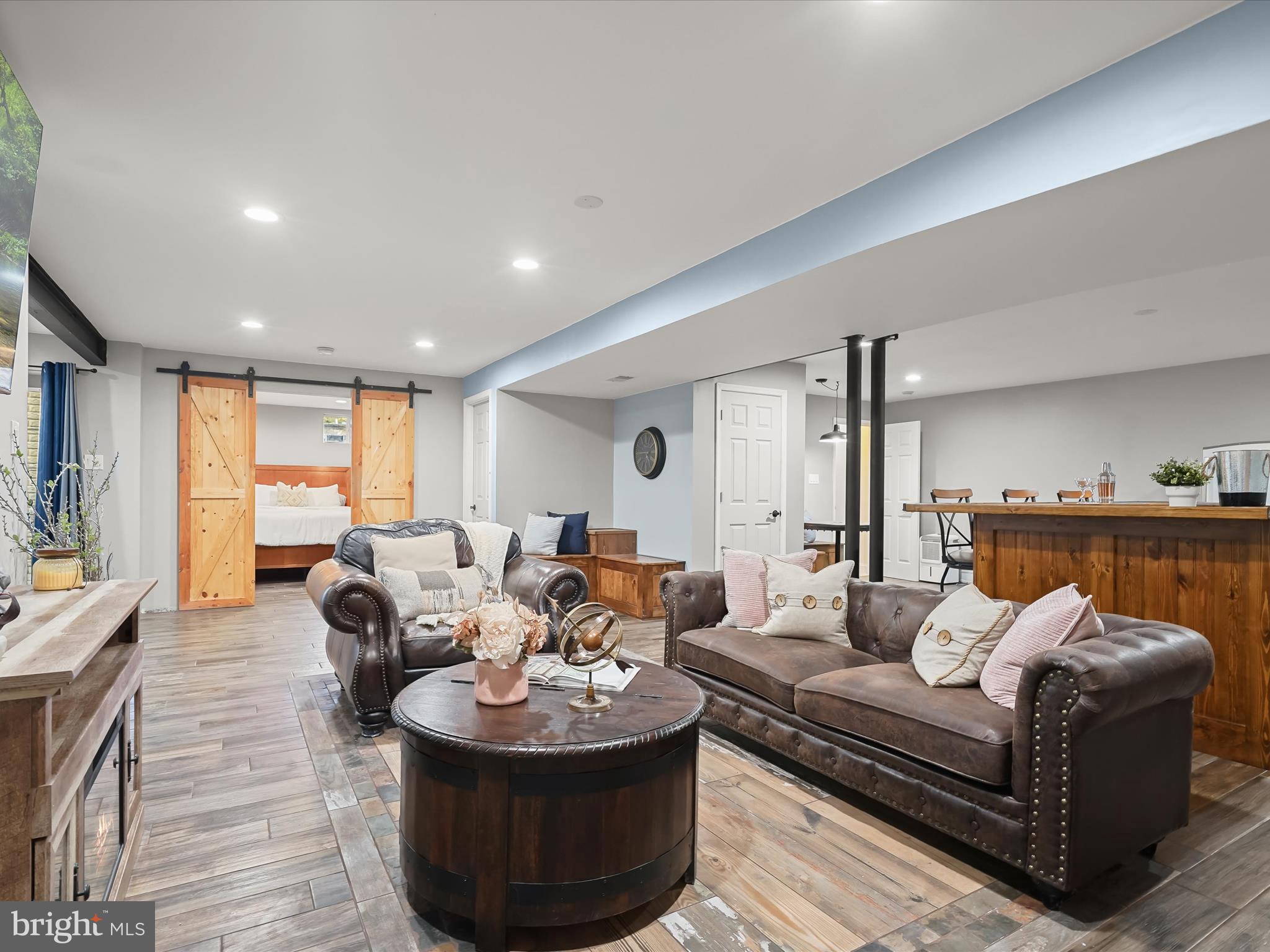 WELLINGTON - Residential