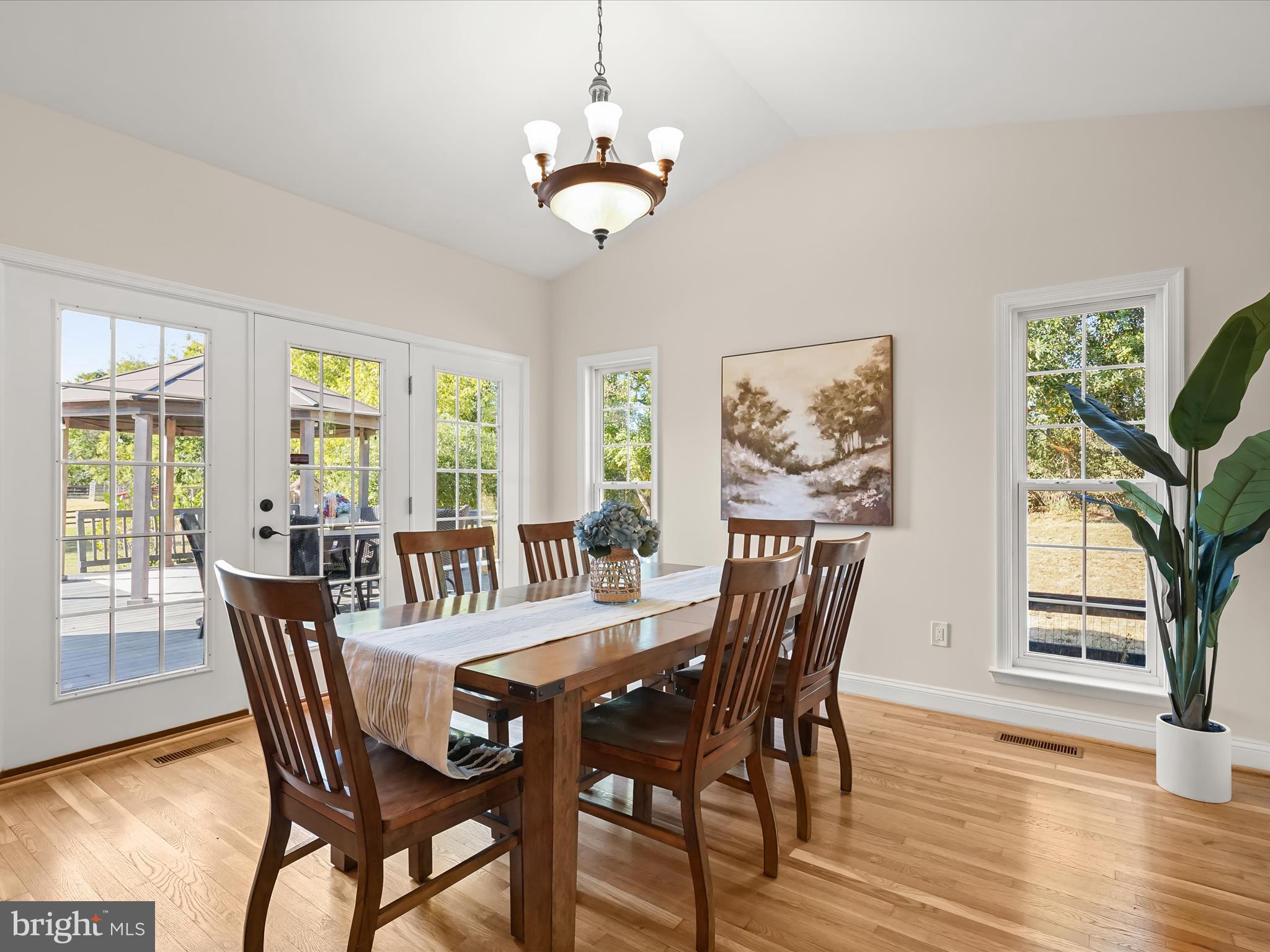 WELLINGTON - Residential