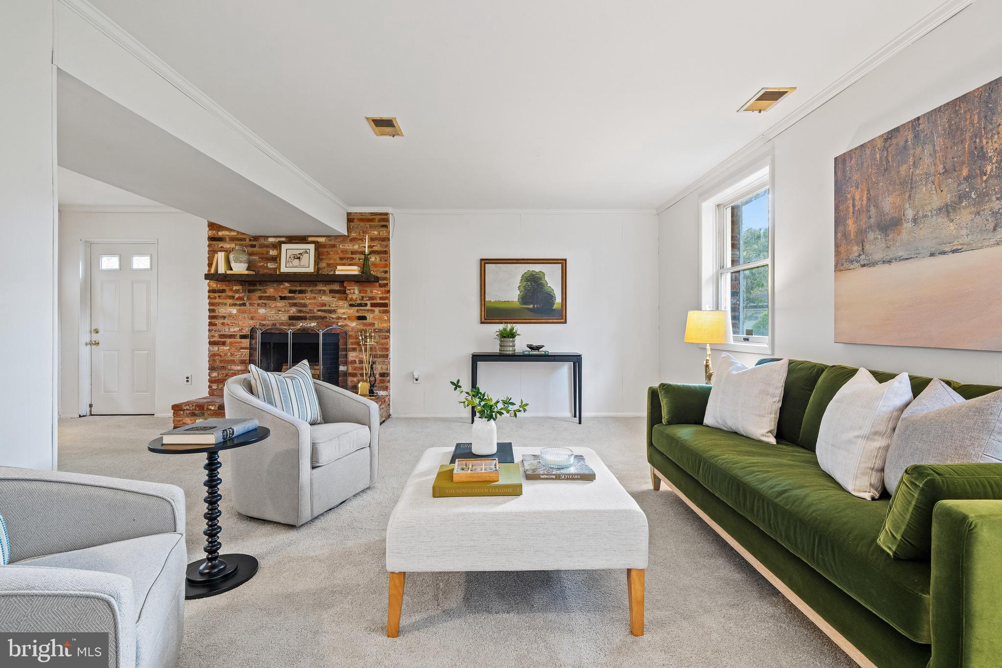 BALDWIN HILLS - Residential