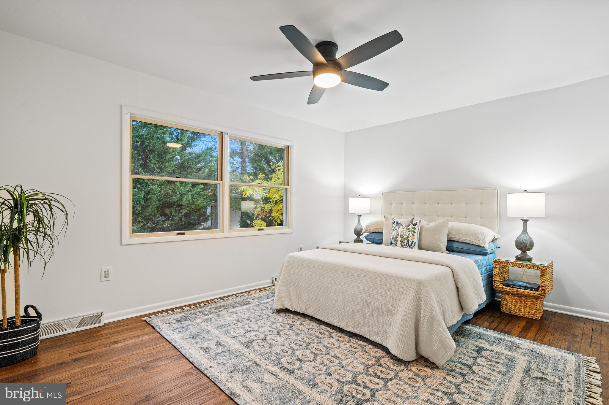 BALDWIN HILLS - Residential