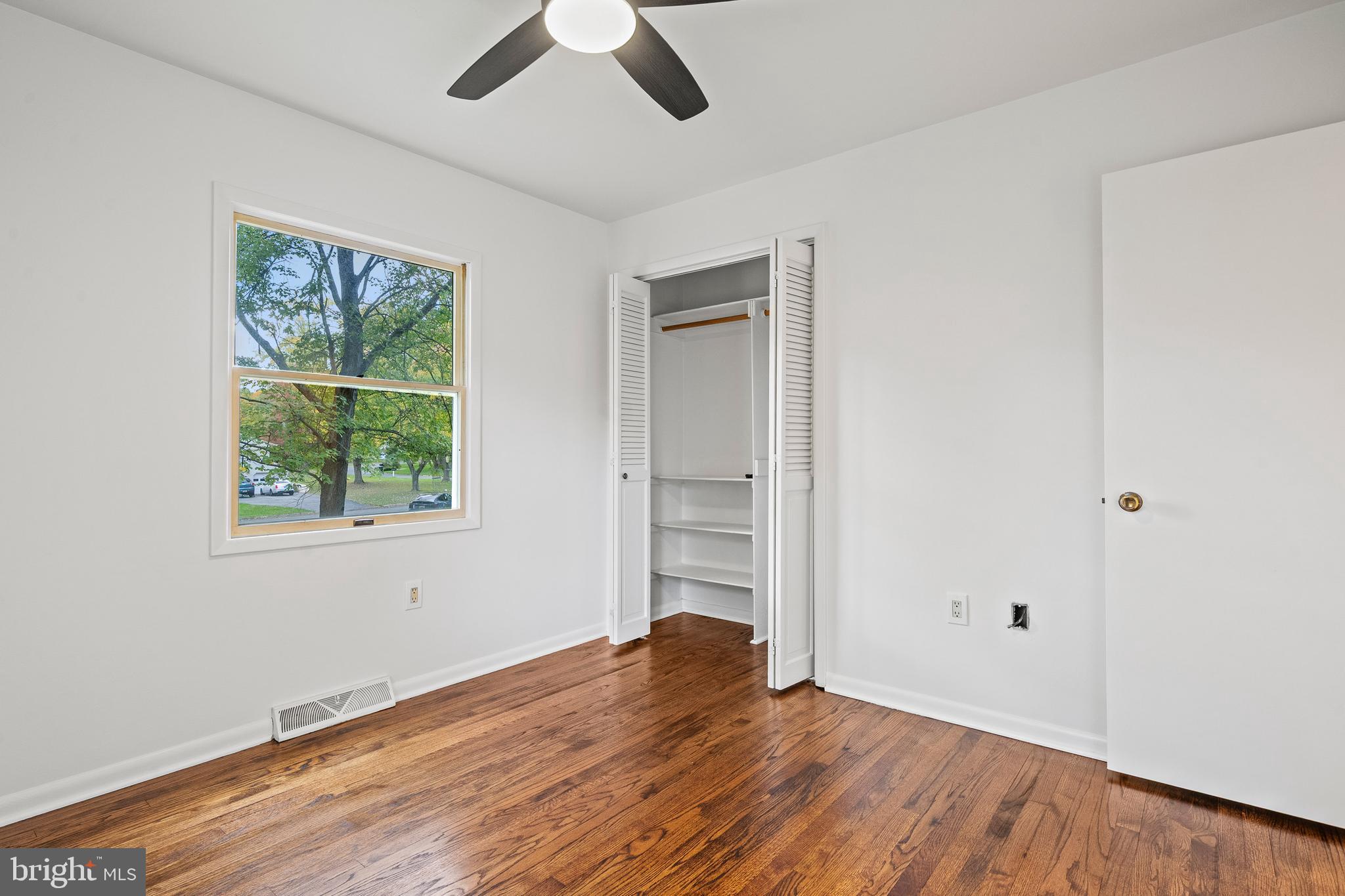 BALDWIN HILLS - Residential