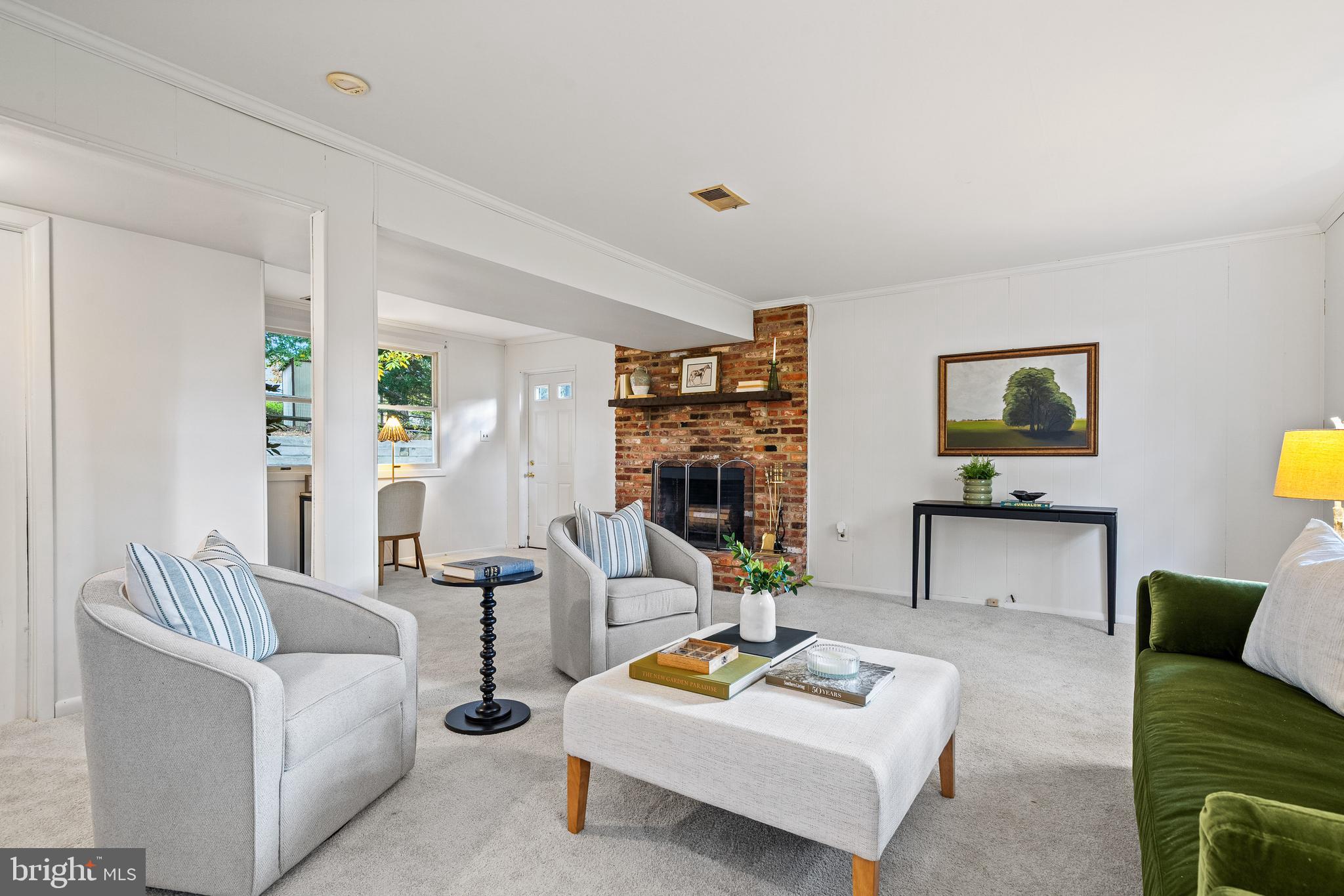 BALDWIN HILLS - Residential