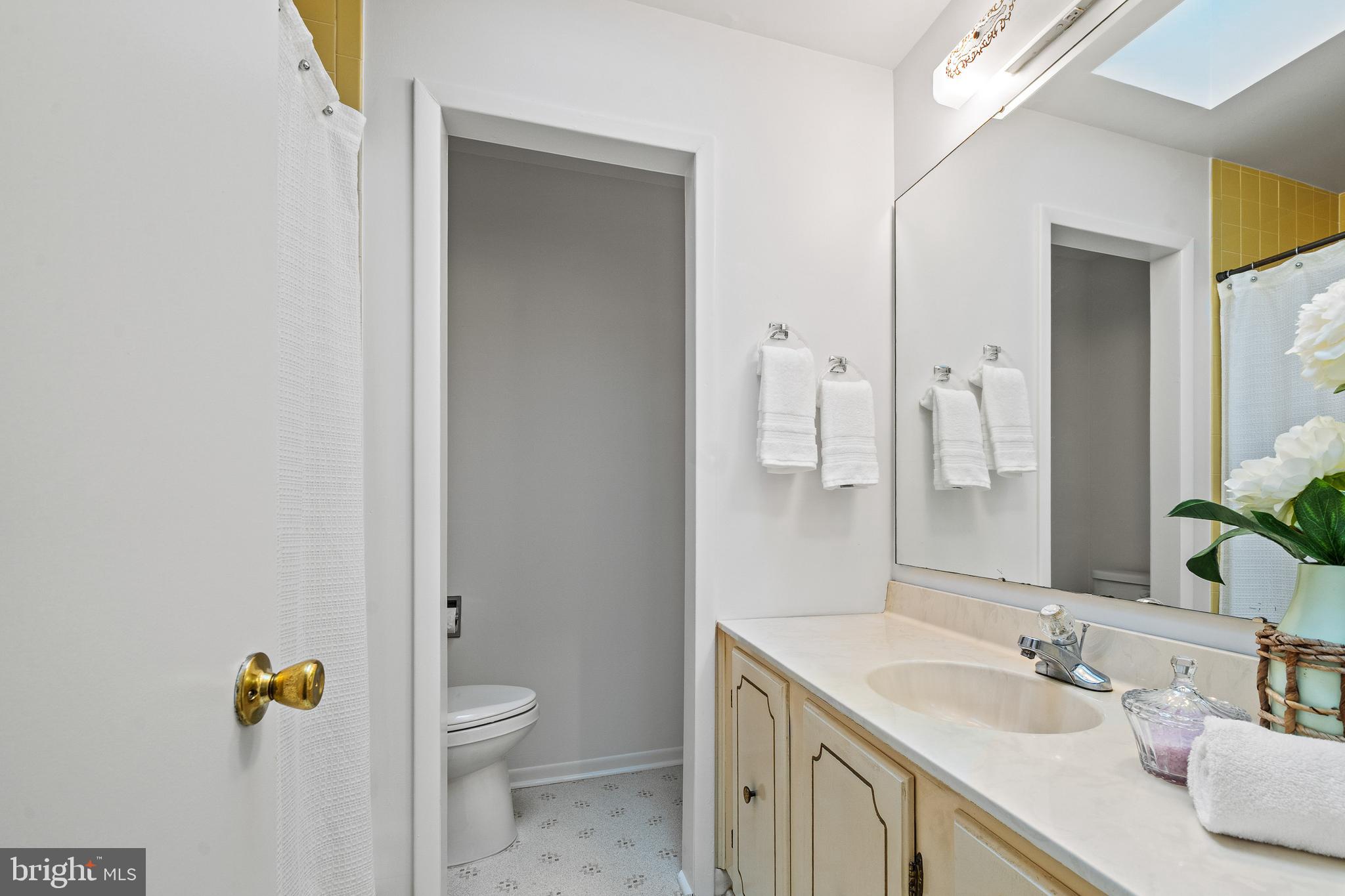 BALDWIN HILLS - Residential