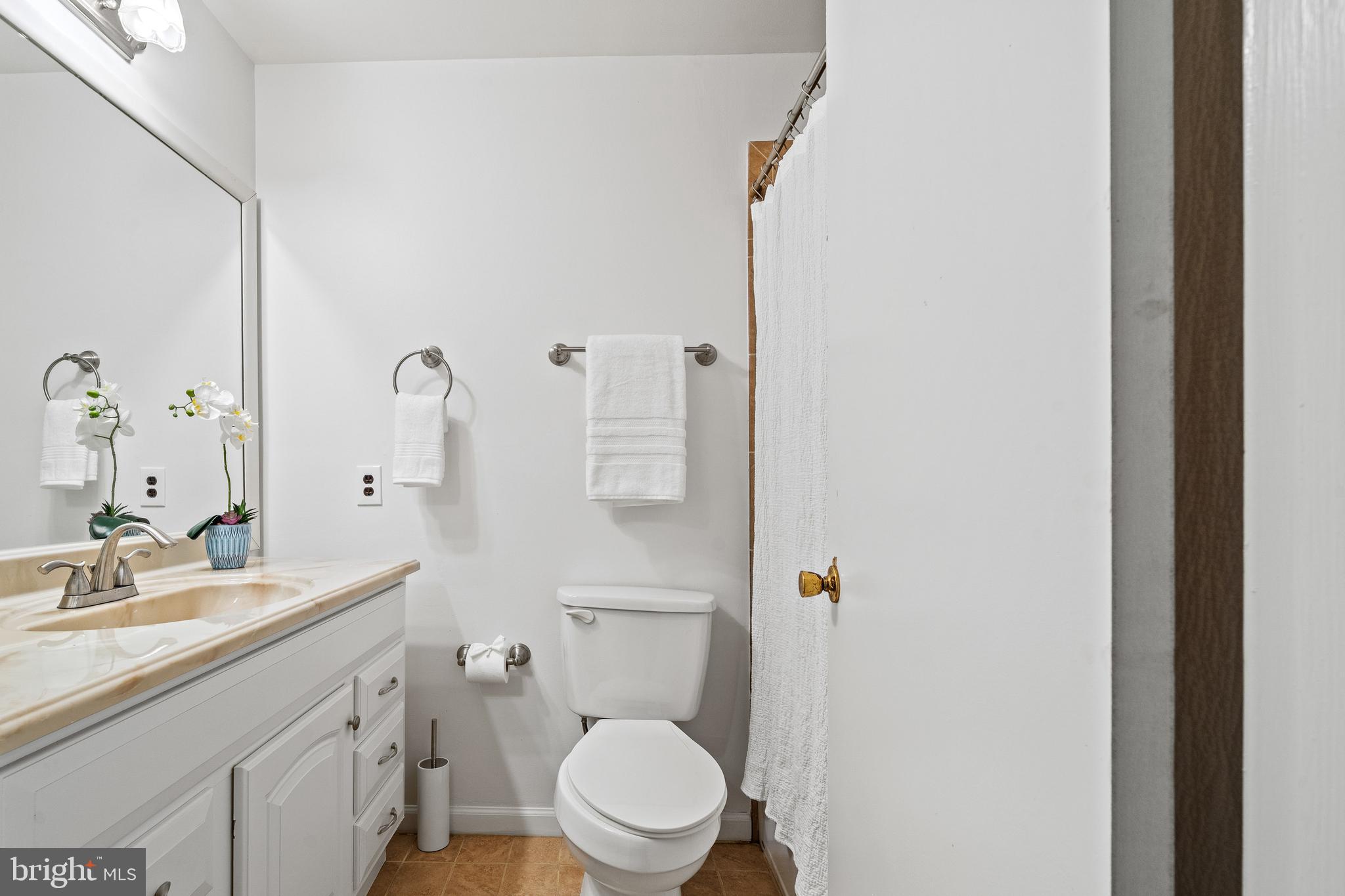 BALDWIN HILLS - Residential